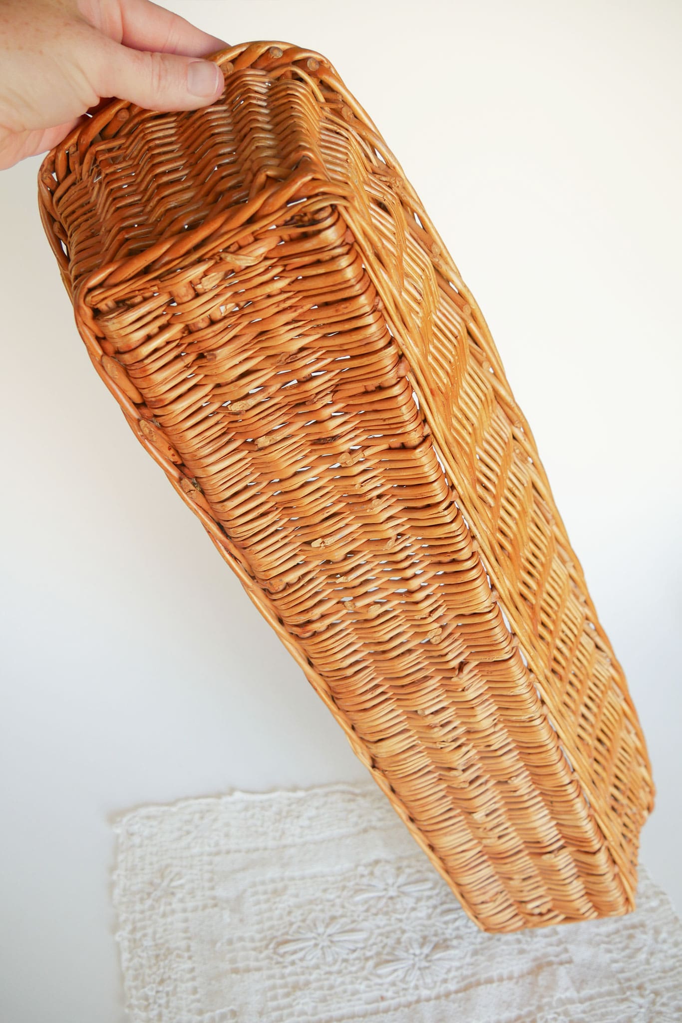 24in Wicker Basket Tray, Basket Table Runner Vitnage Farmhouse Baskets Farmhouse Basket Decor Farmhouse Dining Decor Vintage Basket Decor
