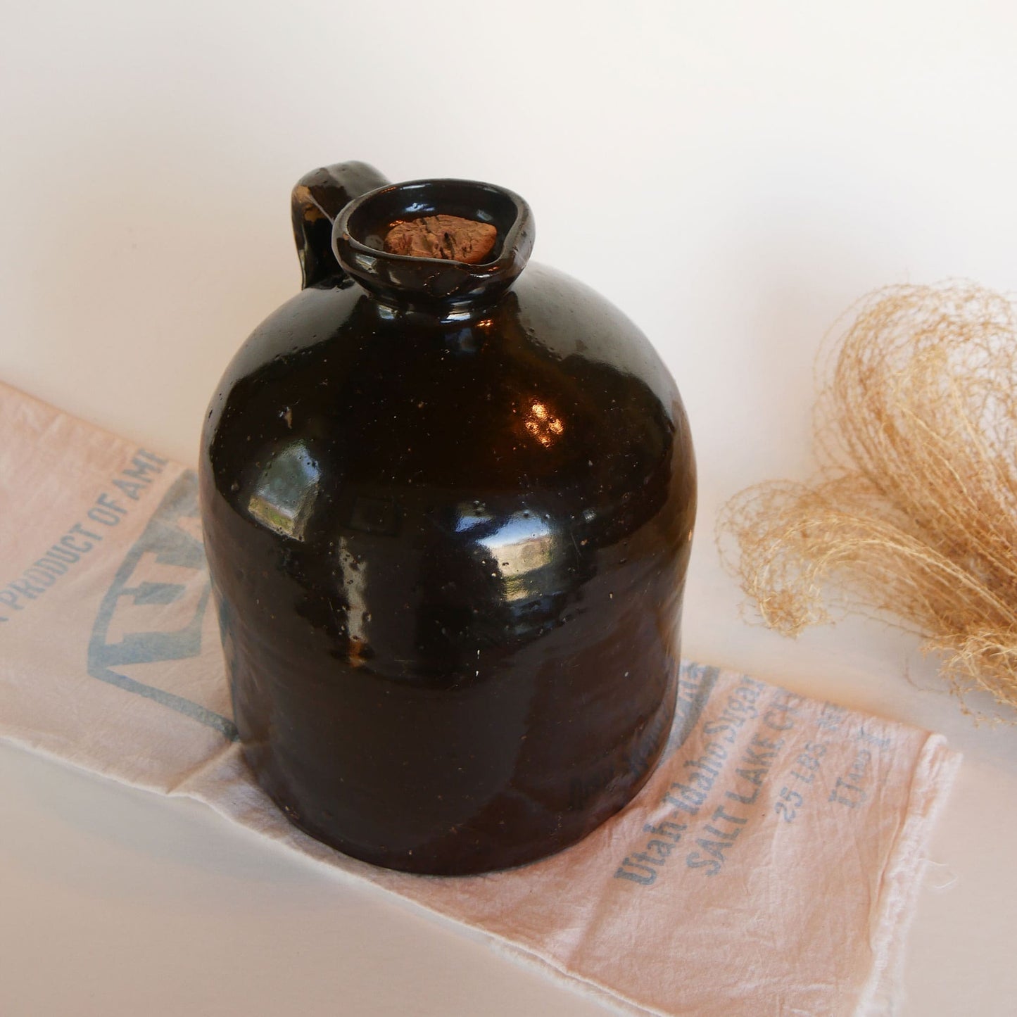 Glazed Brown Stoneware with Handle and Cork, Brown Glazed Handled Crock and Cork, Vintage Farmhouse Decor, Vintage Farmhouse Kitchen Decor, Vintage Crocks