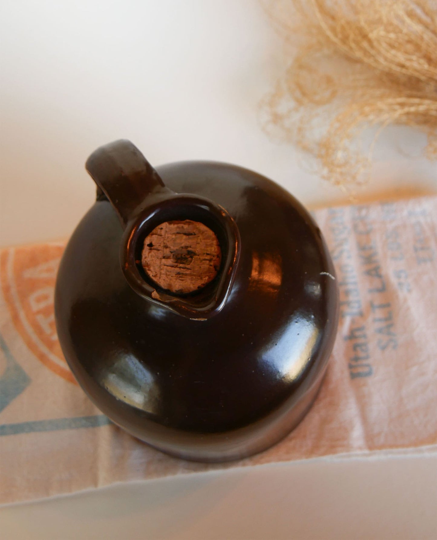 Glazed Brown Stoneware with Handle and Cork, Brown Glazed Handled Crock and Cork, Vintage Farmhouse Decor, Vintage Farmhouse Kitchen Decor, Vintage Crocks