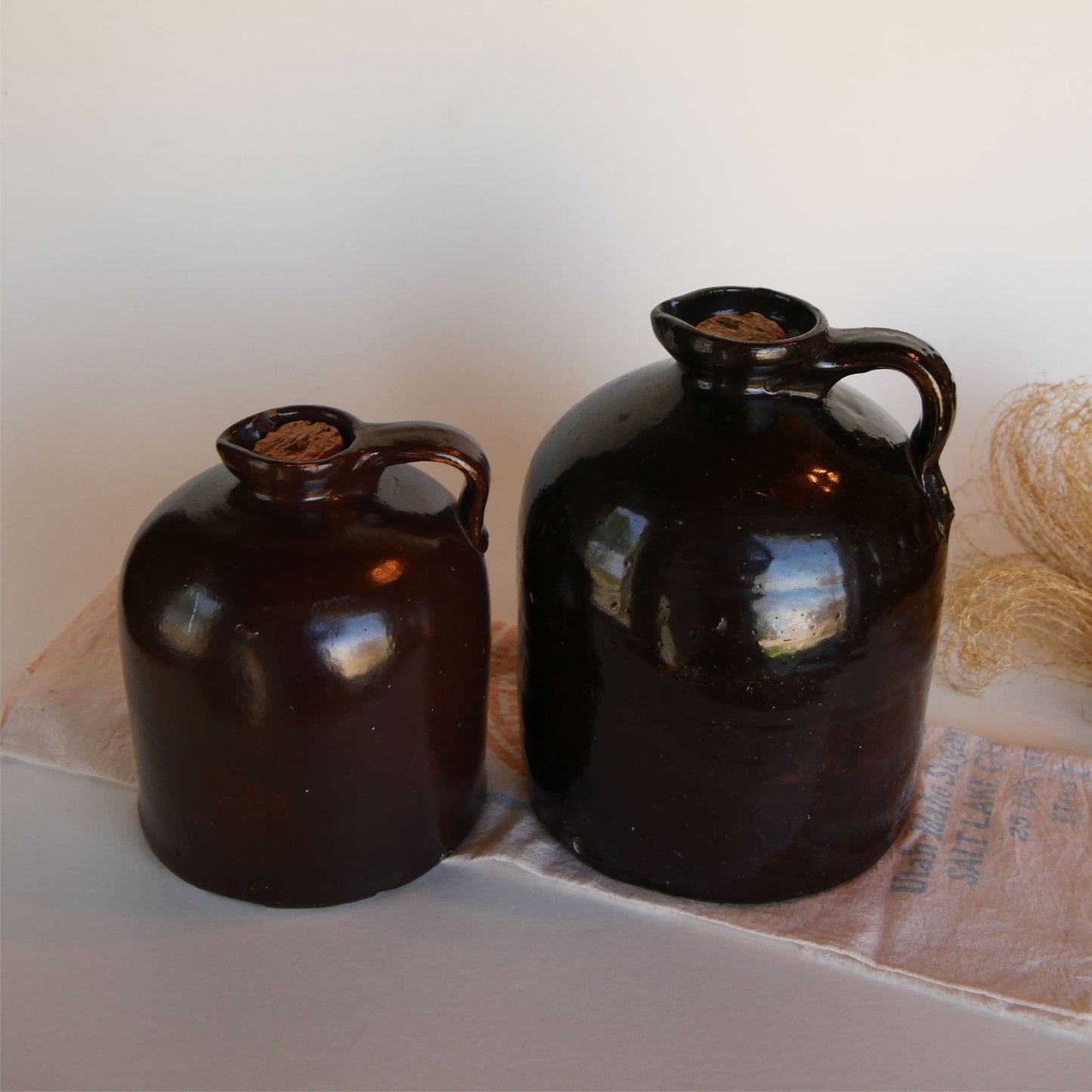 Glazed Brown Stoneware with Handle and Cork, Brown Glazed Handled Crock and Cork, Vintage Farmhouse Decor, Vintage Farmhouse Kitchen Decor, Vintage Crocks