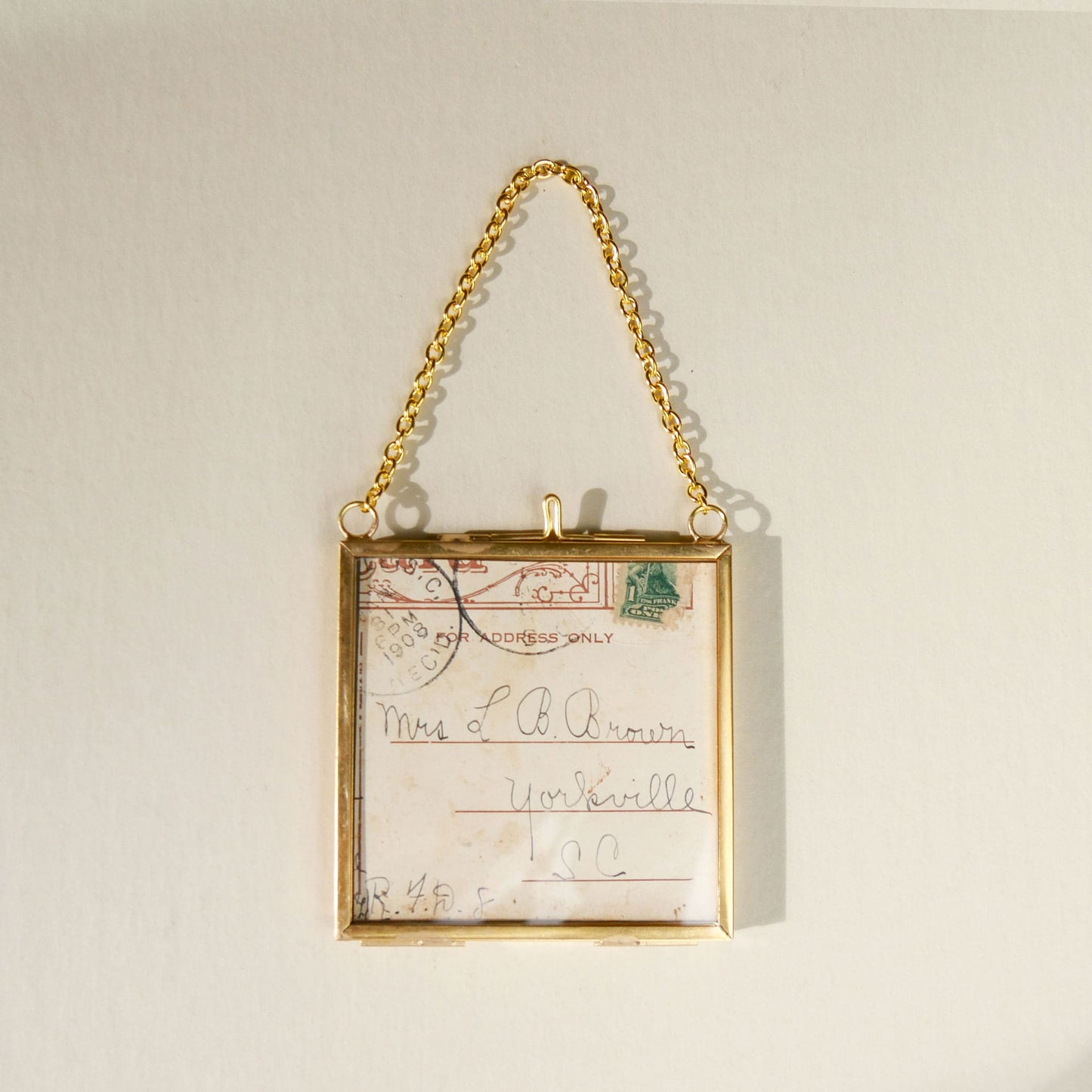 Double-Glass-Gold-Haning-Frame-with-Vintage-Floral-Postcard