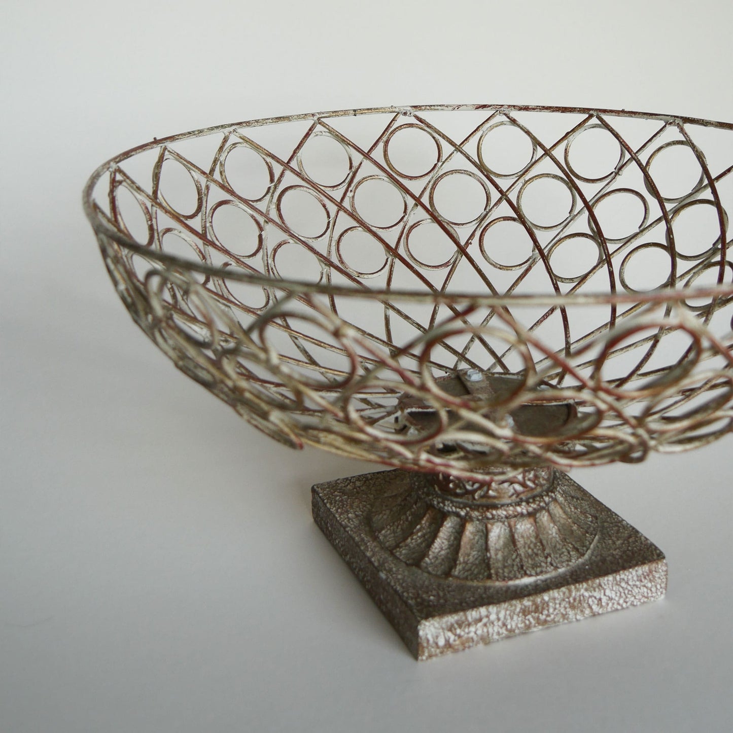 Large Chippy White Metal Pedestal Basket Vintage Shappy Chic Fruit Bowl, Vintage Fruit Bowl, Vintage Chippy White Metal Basket Vintage Farmhouse Decor