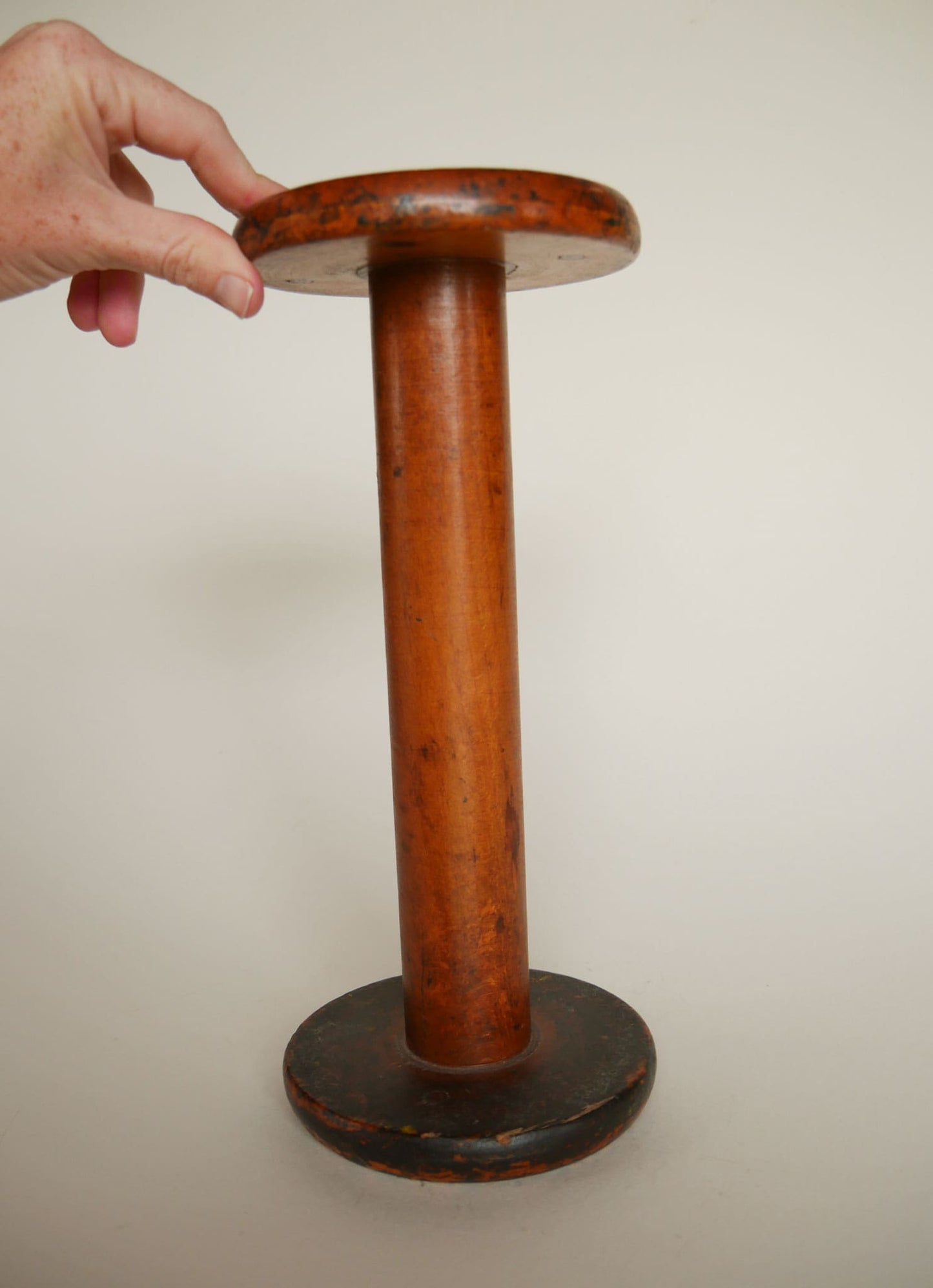 Vintage Wood Bobbin Spool, Large Primitive Bobbin Spool, Vintage Wood Thread Spool