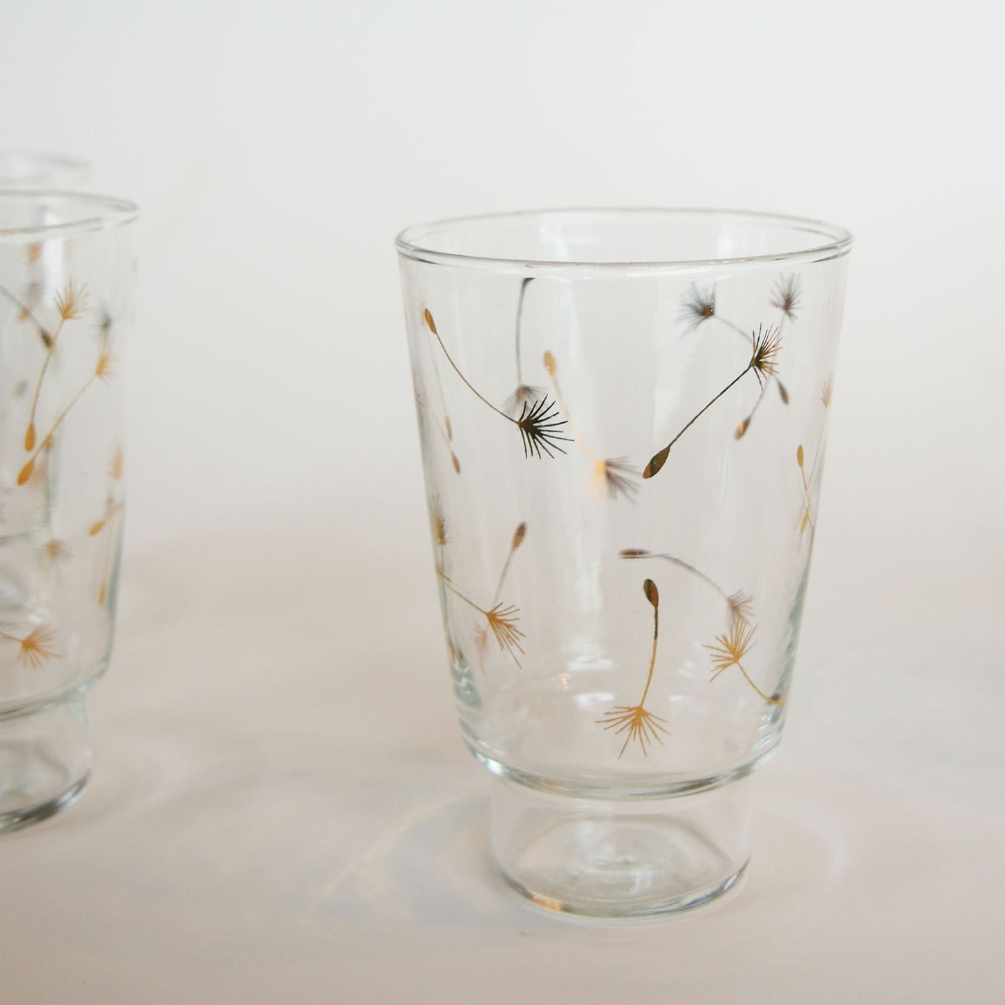 1960s MCM Libbey Windblown Gold Dandelion Seed Pedestal Glassware Set, 8 10oz Glasses 1 4oz Tumbler Vintage MCM Glassware Vintage Midecentury Modern Glassware