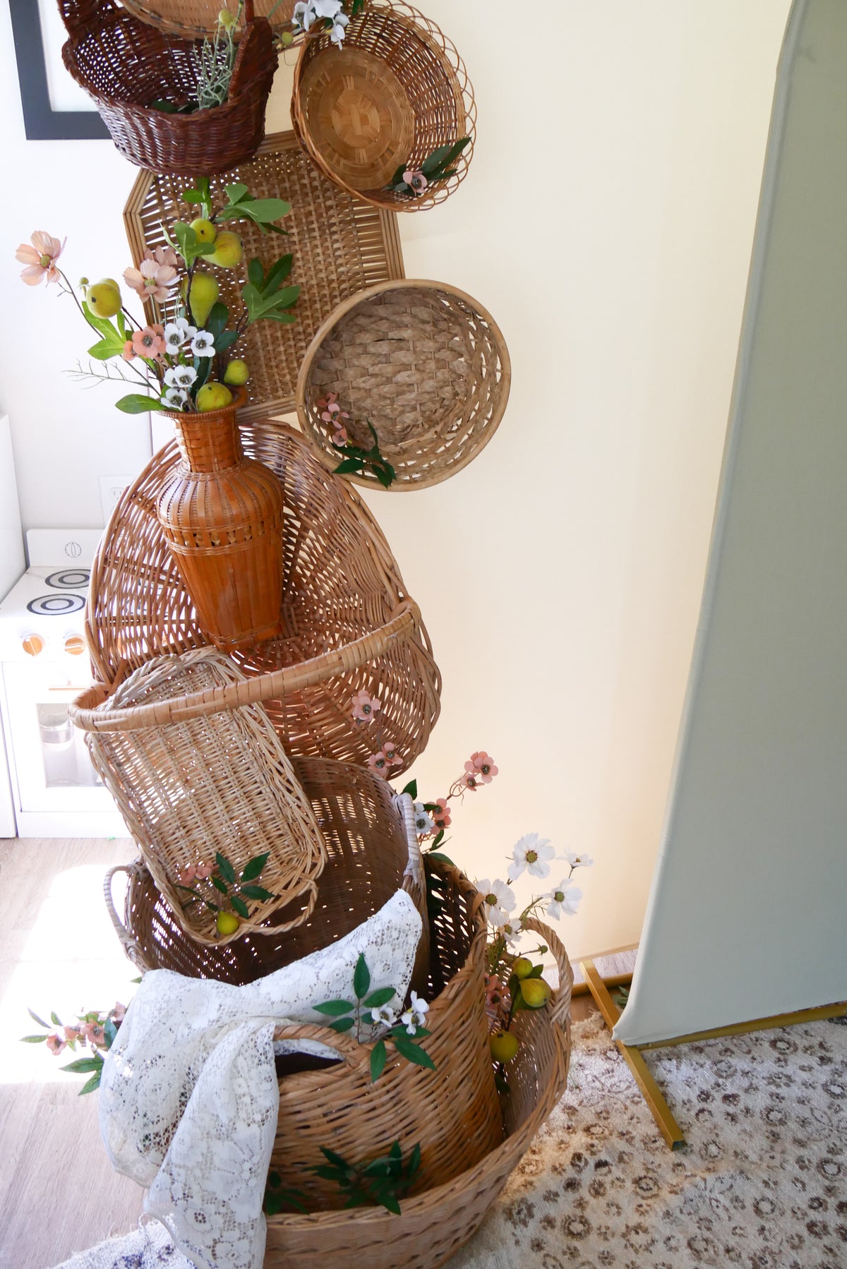 Basket Arch Rental, Vintage Party Rental Decor, Wicker Basket Arch, Fresh of the Market Arch Rental, Bridal Shower Basket Arch Rental, Wedding Basket Arch