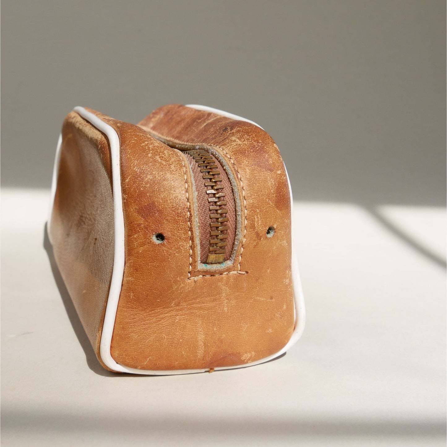 Vintage Men's Small Leather Toiletry Bag, Vintage Mens Bag, Vintage Leather Bag