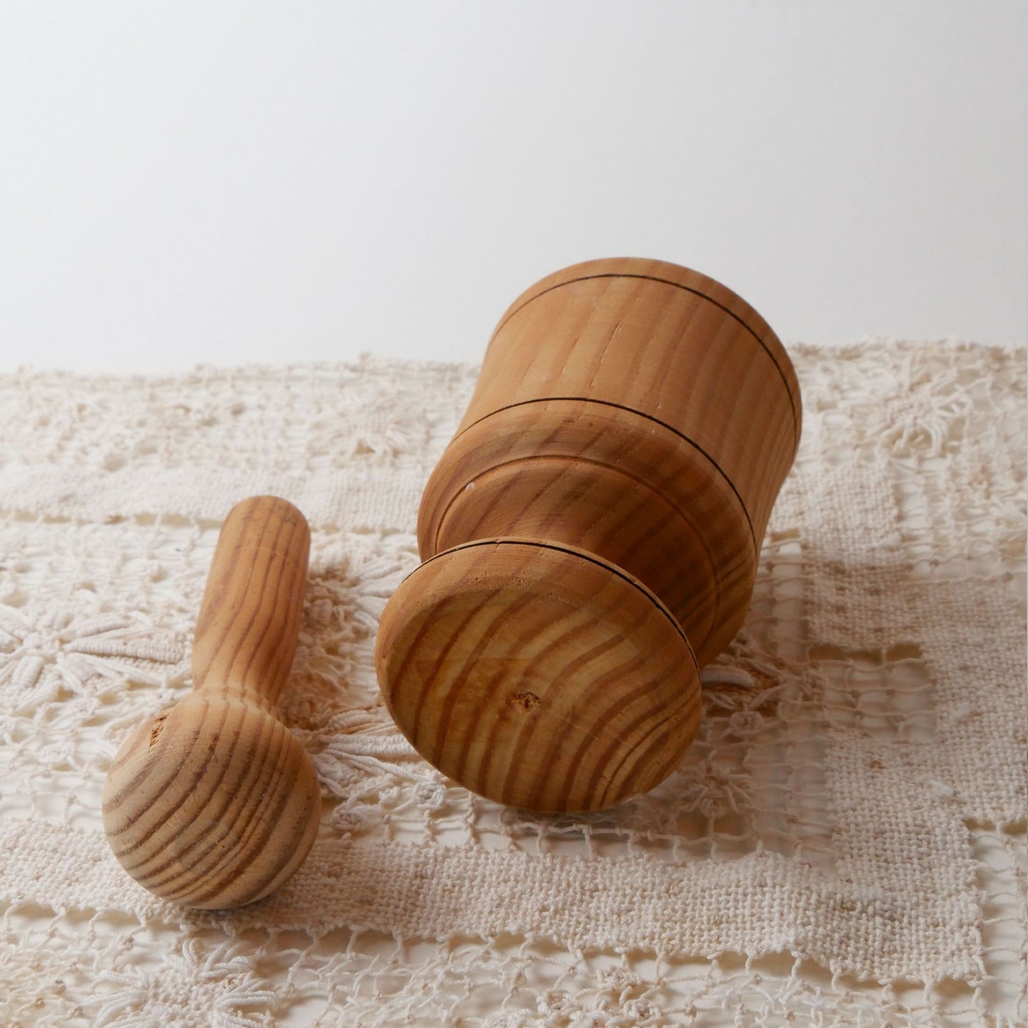 Small Wood Mortar and Pestle, Vintage Farmhouse Decor, Farmhouse Kitchen Decor, Farmhouse Mortar and Pestle, Primitive Decor, Primitive Mortar and Pestle