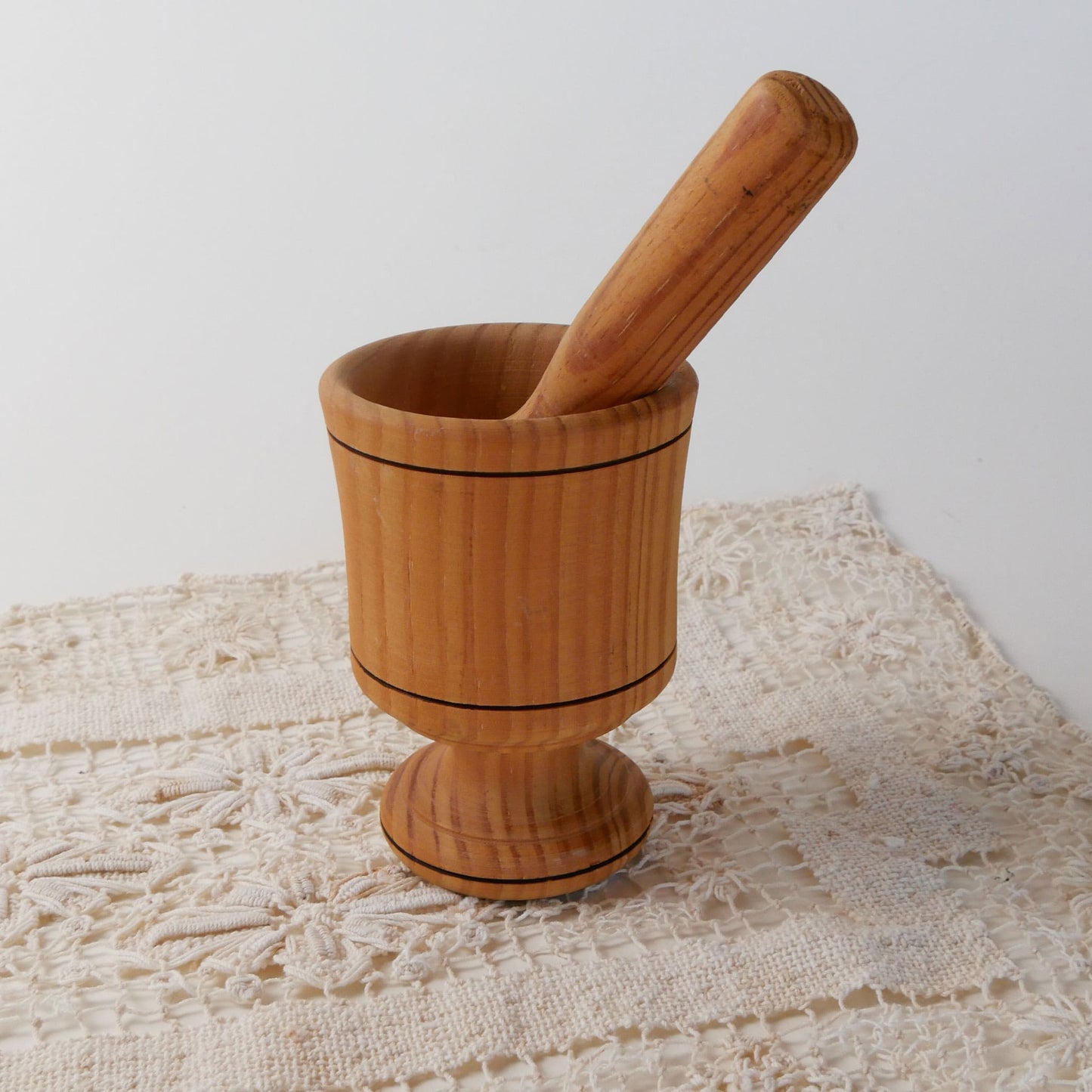 Small Wood Mortar and Pestle, Vintage Farmhouse Decor, Farmhouse Kitchen Decor, Farmhouse Mortar and Pestle, Primitive Decor, Primitive Mortar and Pestle