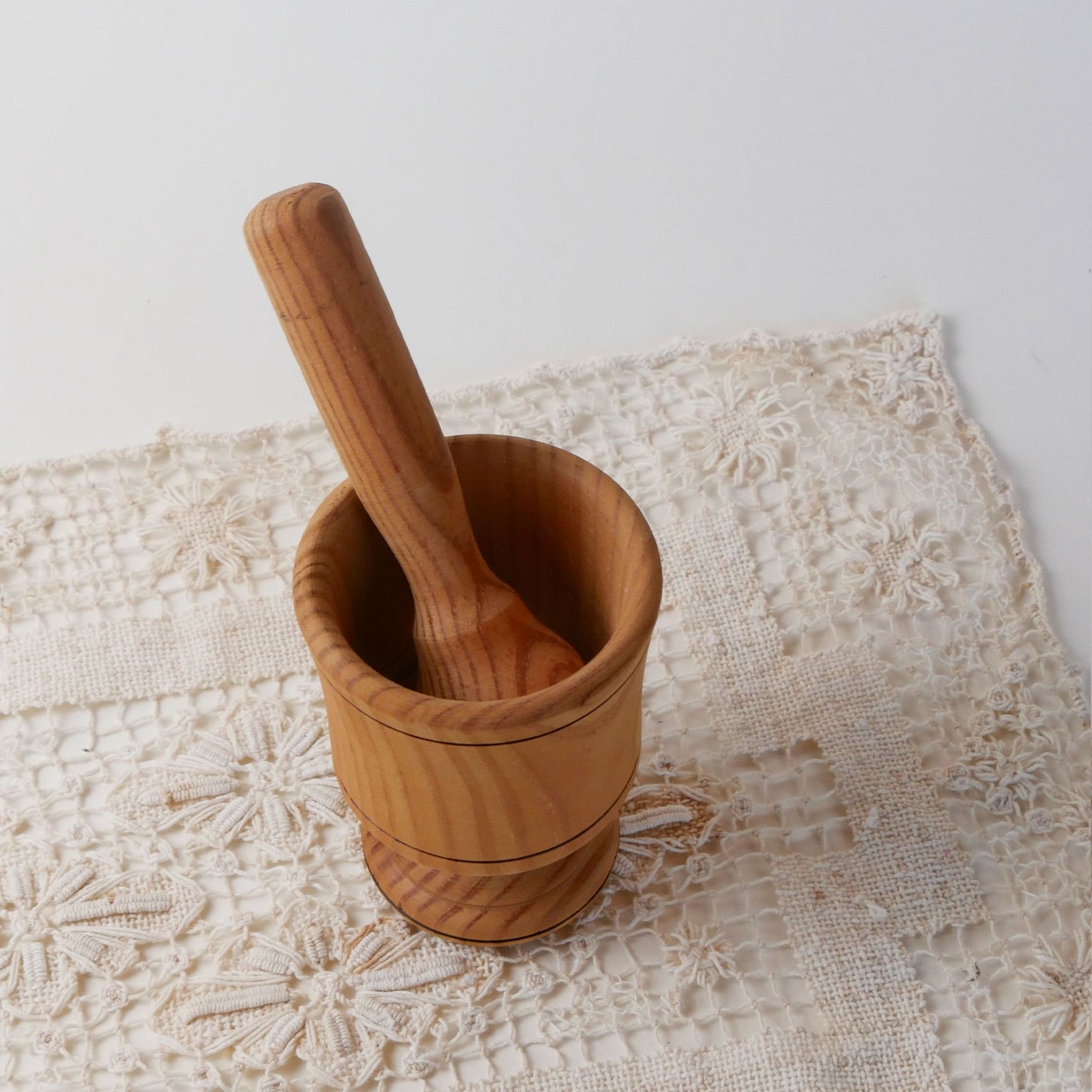 Small Wood Mortar and Pestle, Vintage Farmhouse Decor, Farmhouse Kitchen Decor, Farmhouse Mortar and Pestle, Primitive Decor, Primitive Mortar and Pestle