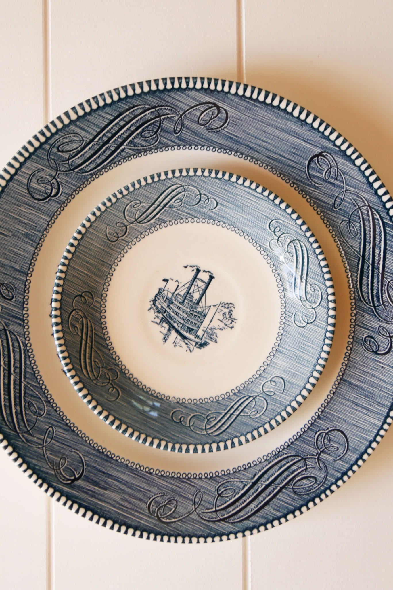 Blue and White Currier & Ives Plate Pair, Blue and White Plate Decor, Vintage Plate Wall, Vintage Currier and Ives Plates, VIntage Blue and White Plate Wall
