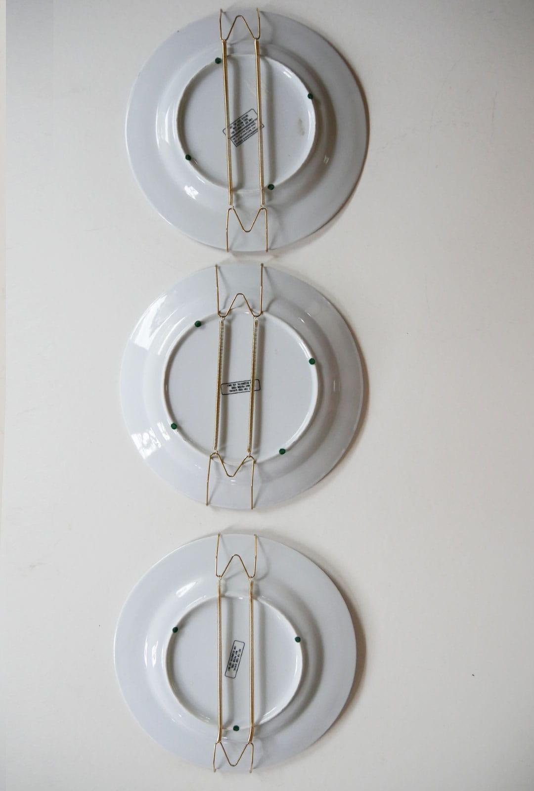 Vintage Blue and White Plate Set of 3, Vintage Plate Wall, Vintage Cottage Wall Decor, Vintage COttage Plate Wall, Vintage Cottagecore Wall Decor, Vintage Plates, Vintage Blue and White Plate Wall