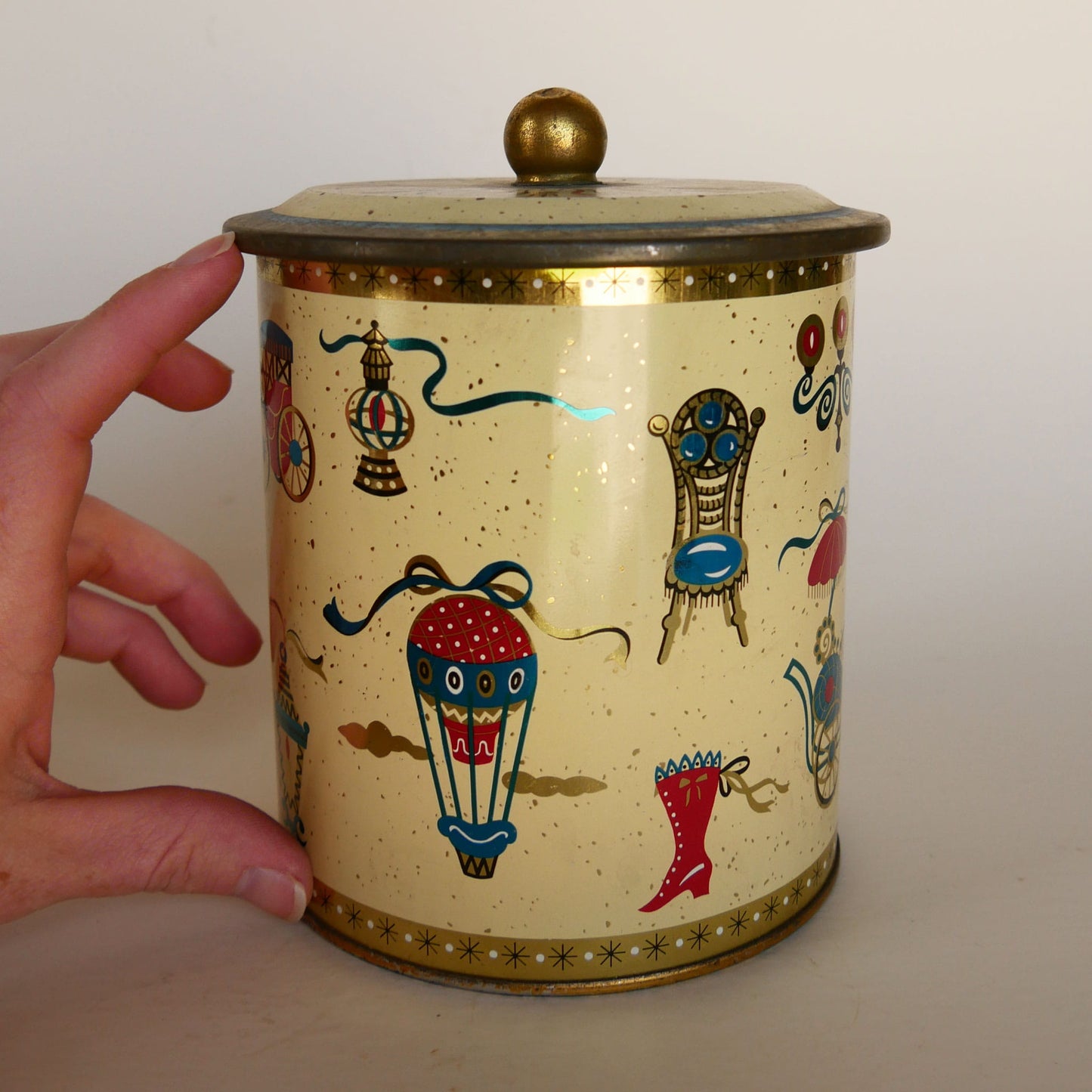 1960s Baret Ware Tin Canister, Vintage Circus Container, Vintage England Tin, Vintage Whimsical Decor, Vintage Whimsical Tin Container