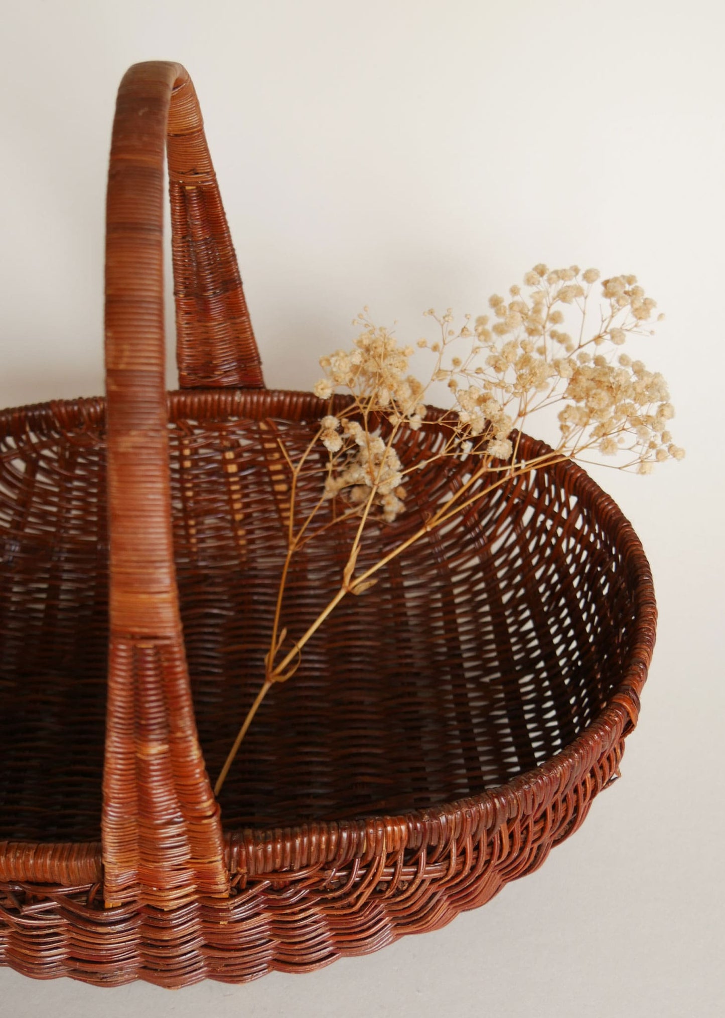 Vintage Brown Wicker Oval Basket with Handle, Vintage Wicker Flower Basket, Oval Wicker Handle Basket