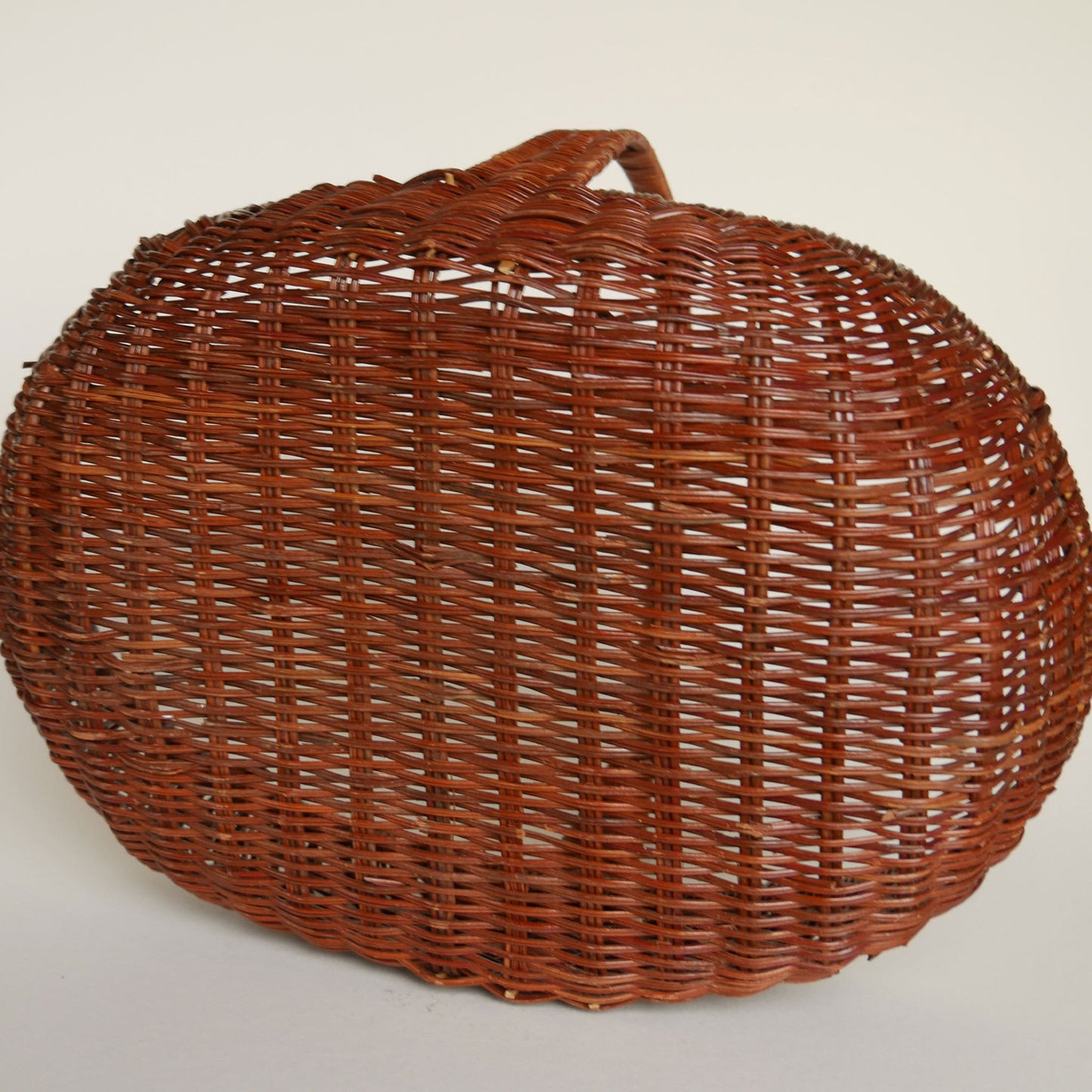 Vintage Brown Wicker Oval Basket with Handle, Vintage Wicker Flower Basket, Oval Wicker Handle Basket