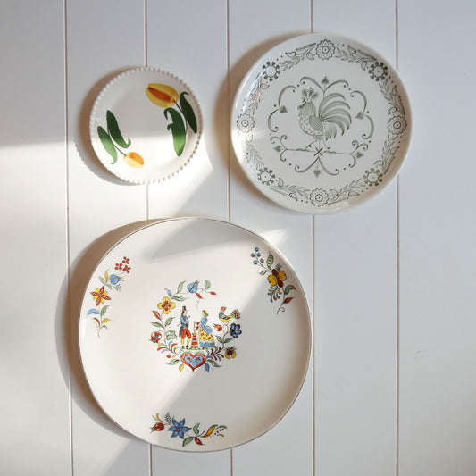 Vintage Plate Gallery Wall, Vintage Green Yellow Blue Plate Gallery Wall, Folk Farmhouse Wall Decor