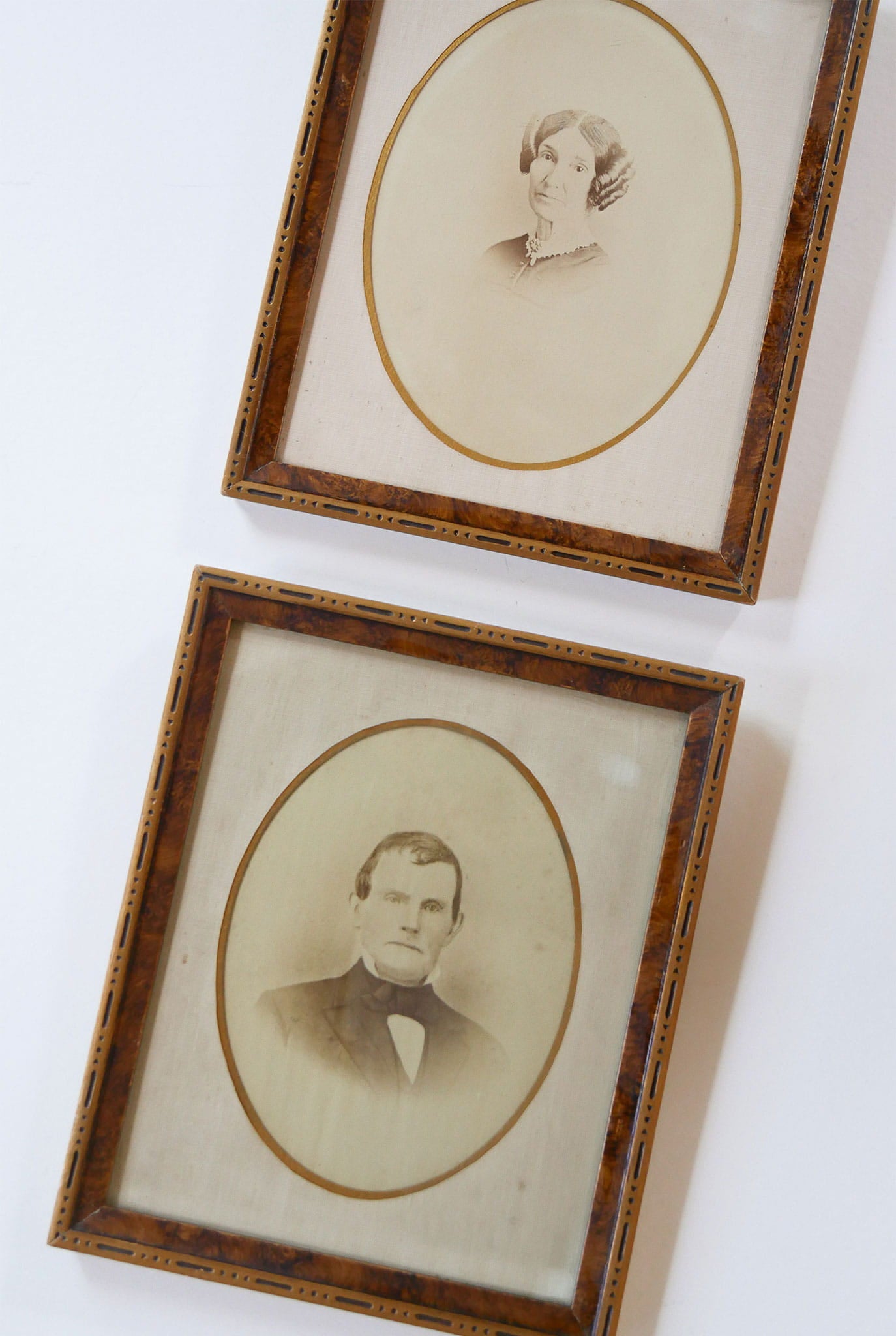 Vintage Framed Man and Woman Portraits, Vintage Photos, Vintage Man Portrait, Vintage Woman Portrait, Apothecrary Photos, Husband and Wife Vintage Portraits