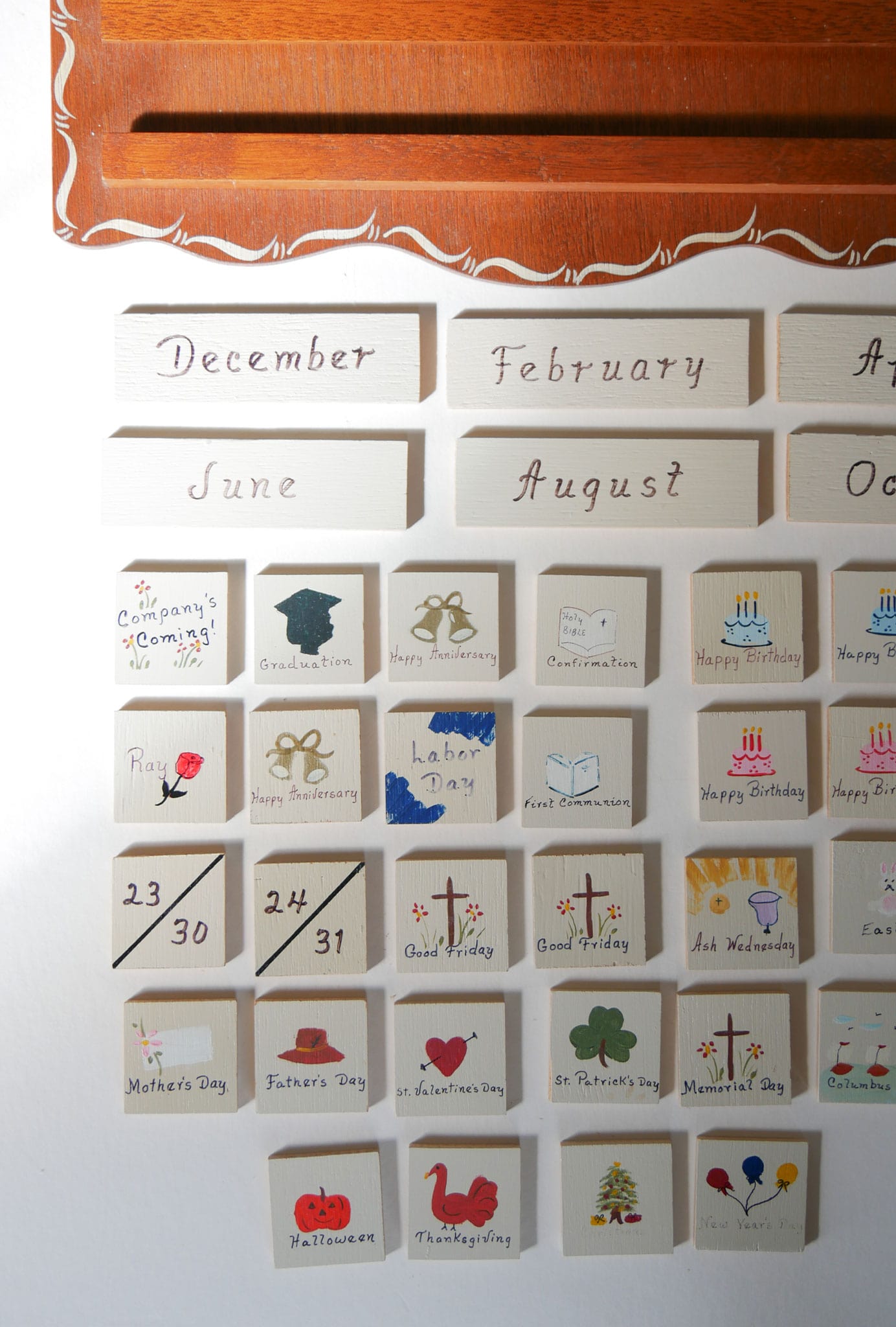 Vintage Hand Painted Perpetual Wood Calendar, Vintage Wood Calendar, Vintage Hand Painted Wood Calendar