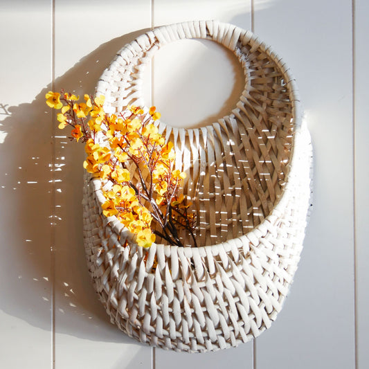 Vintage White Painted Wicker Hanging Wall Basket, Vintage White Farmhouse Basket, Wall Basket, Wall Pocket Basket