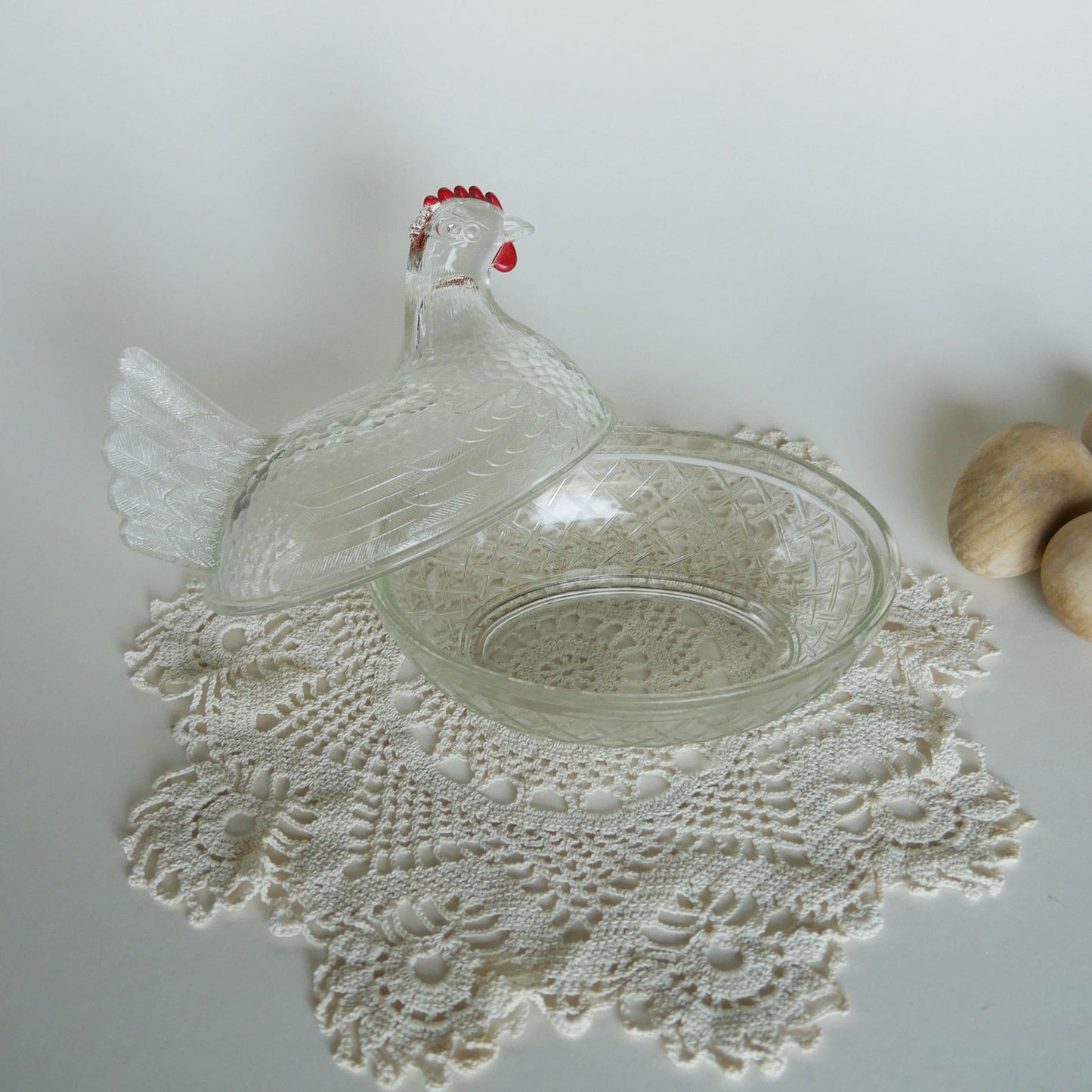 Vintage Clear Glass Nesting Chicken, Medium, Vintage Glass Nesting Hen, Vintage Farmhouse Decor, Vintage Farmhouse Kitchen Decor