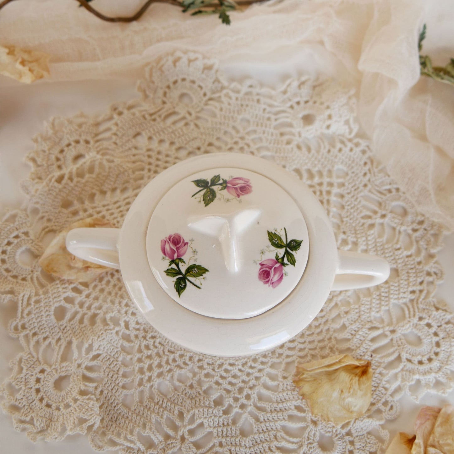 Vintage Pink Rose Tea Cup Candles, White Citrus & Sage