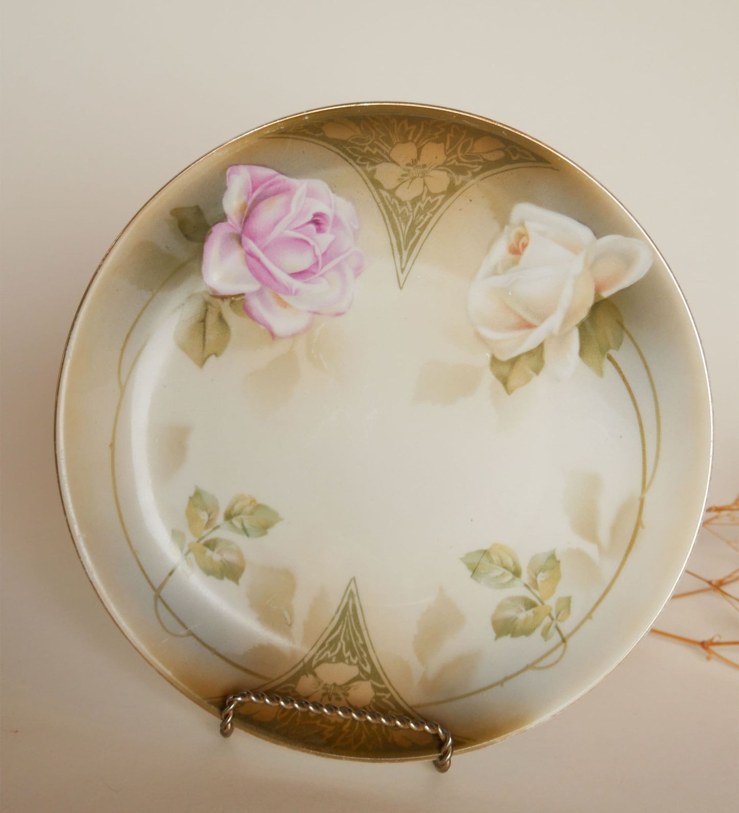 Vintage Hand Painted Pink and White Roses RS Germany 8in Plate Vintage Plate Wall Vintage Floral Plate Gallery Wall