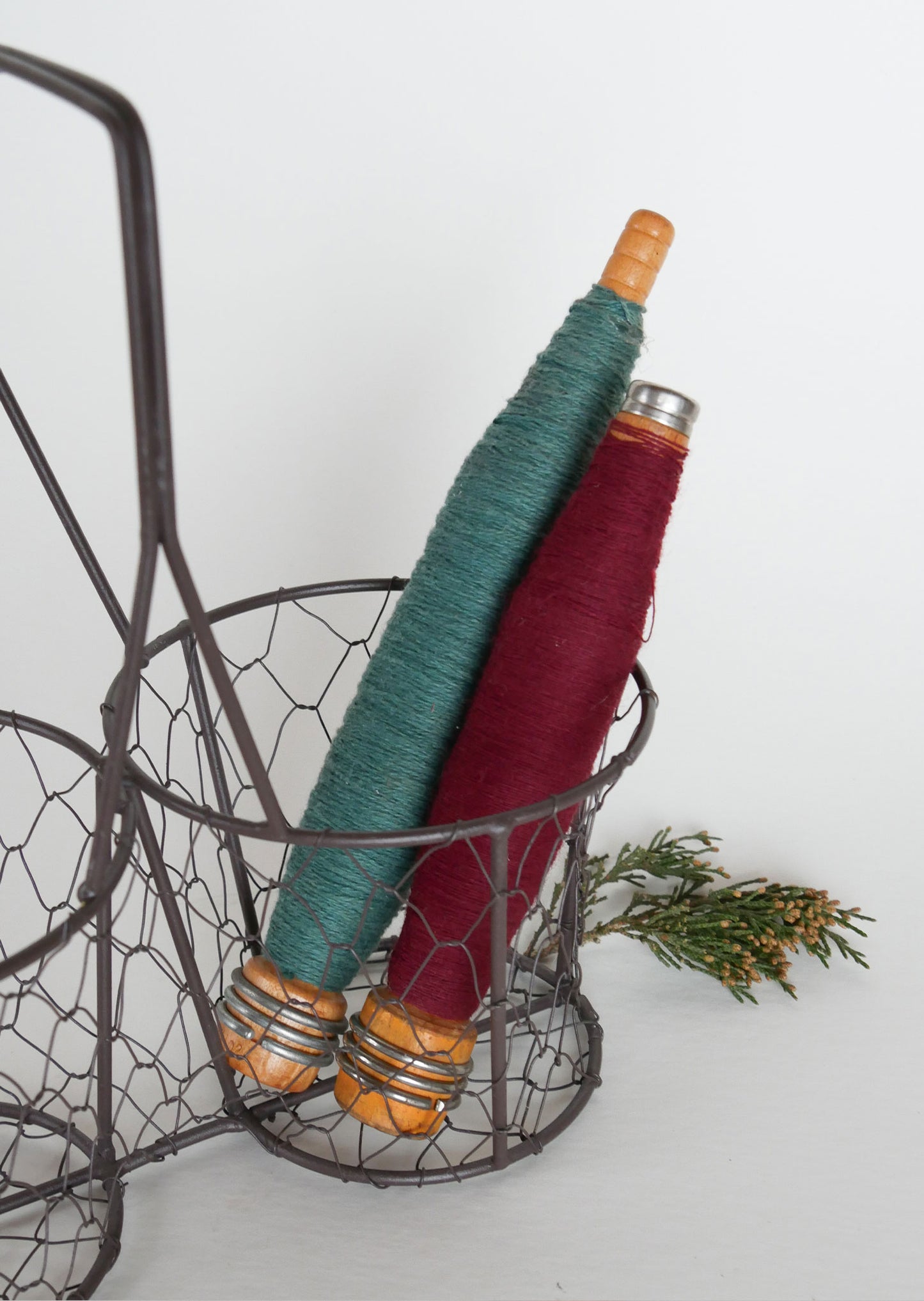 Vintage Thread Bobbins, Vintage Bobbins, Vintage Sewing Decor, Vintage Home Decor