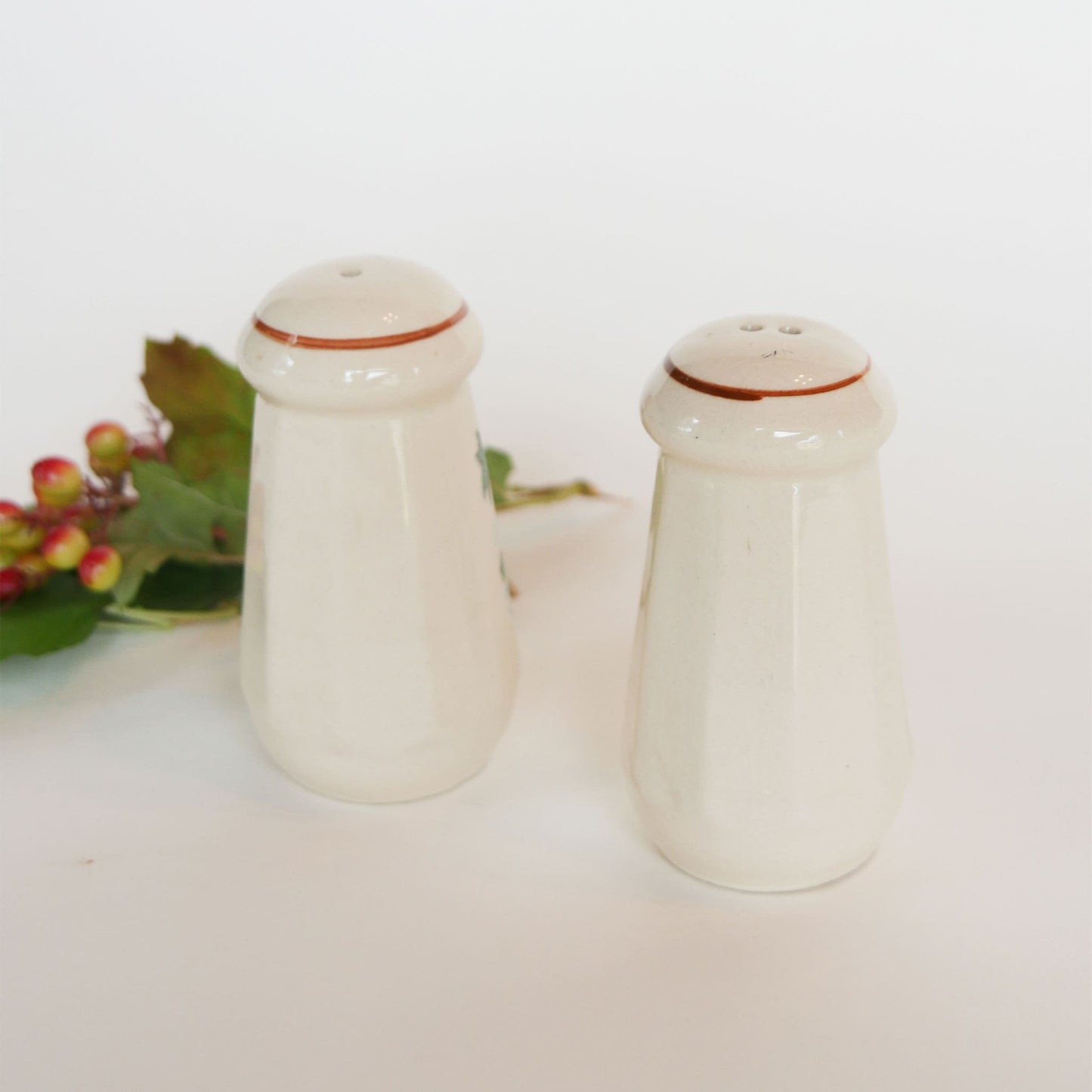 Vintage Retro Florida Flamingo Salt and Pepper Shakers Retro Florida Salt Pepper Shakers