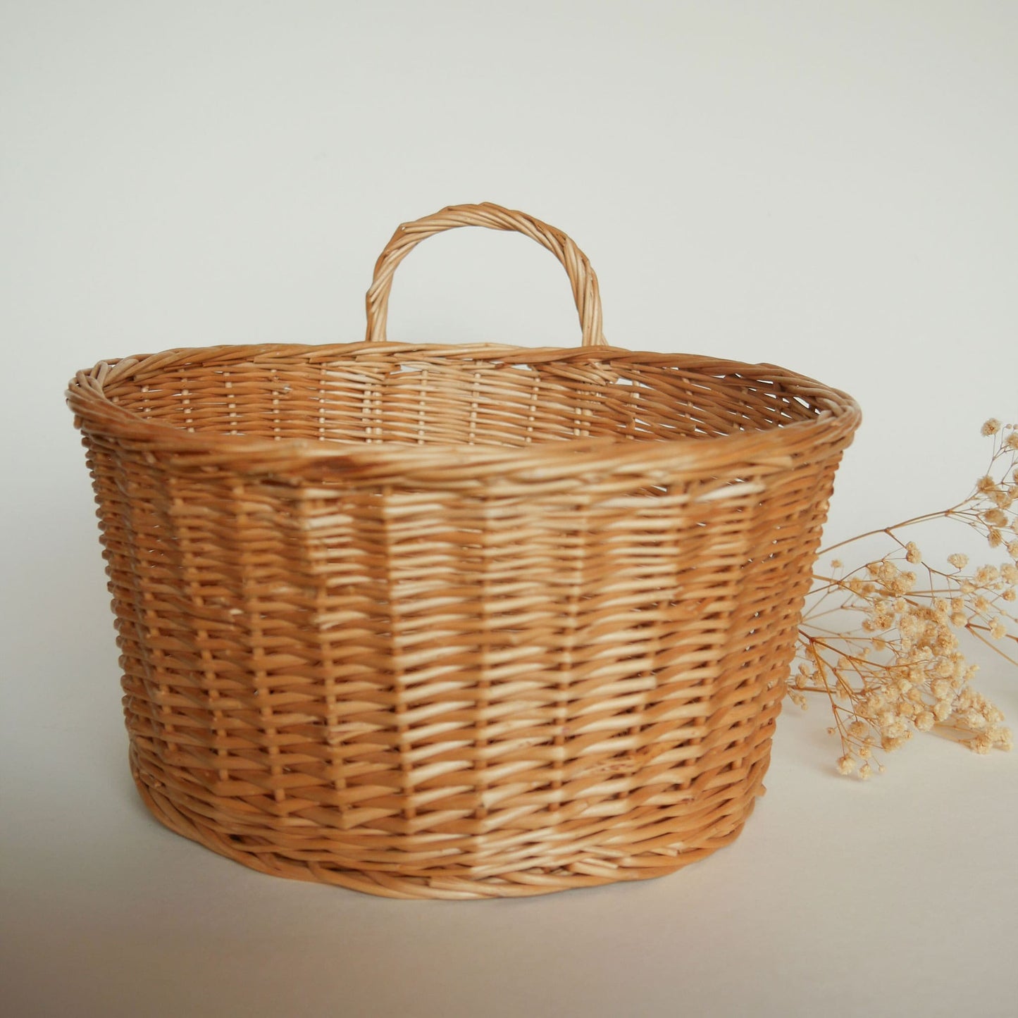 Vintage Round Wicker Basket with Handle, Vintage Farmhouse Wicker Basket, Vintage Cottage Wicker Basket Wicker Basket with Handle