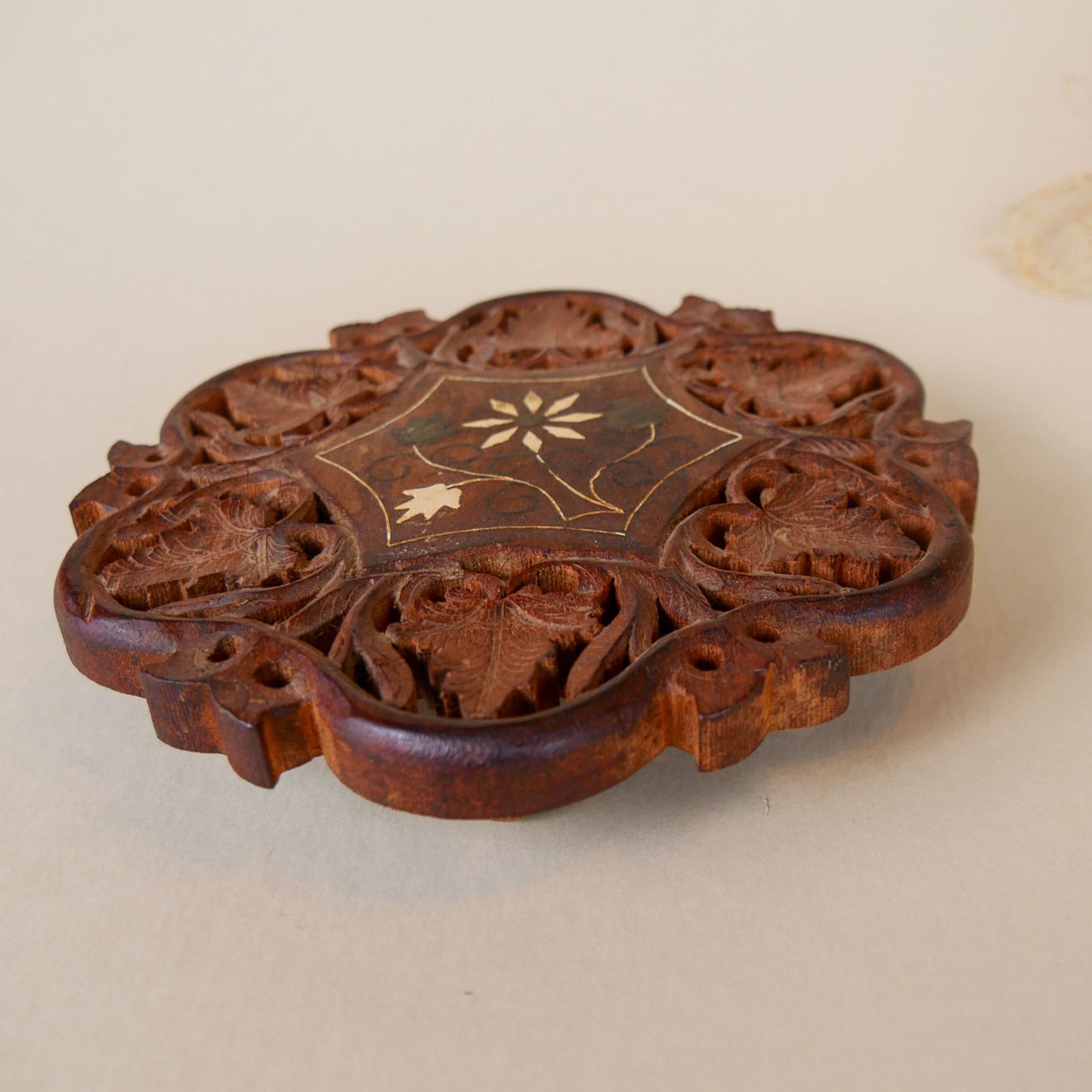 Vintage-Round-Wooden-Carved-Trivet with Flower Inlay