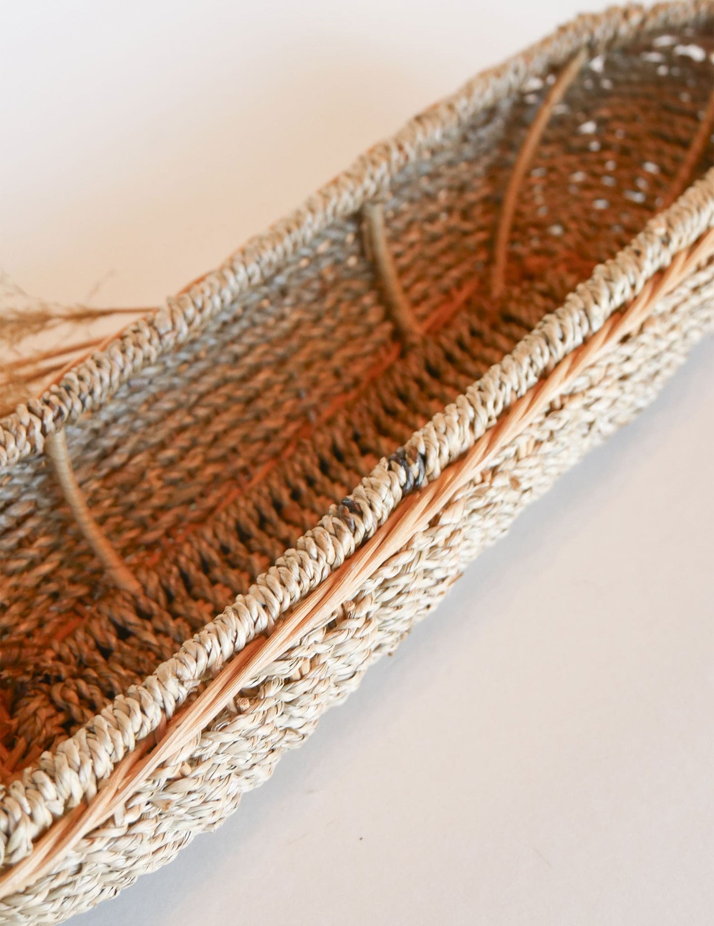 Vintage Seagrass Basket Tray with Handle Vintage Long Seagrass Basket Vintage Wicker Basket Tray Vintage Wire Wicker Basket Tray