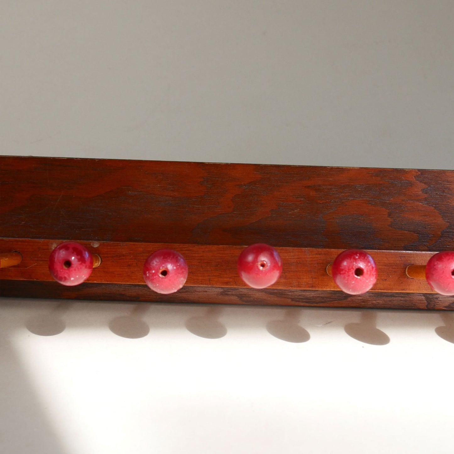 Vintage 10-Peg Hook Tie Rack, Vintage Peg Hook Rack, Red Peg HOok Rack