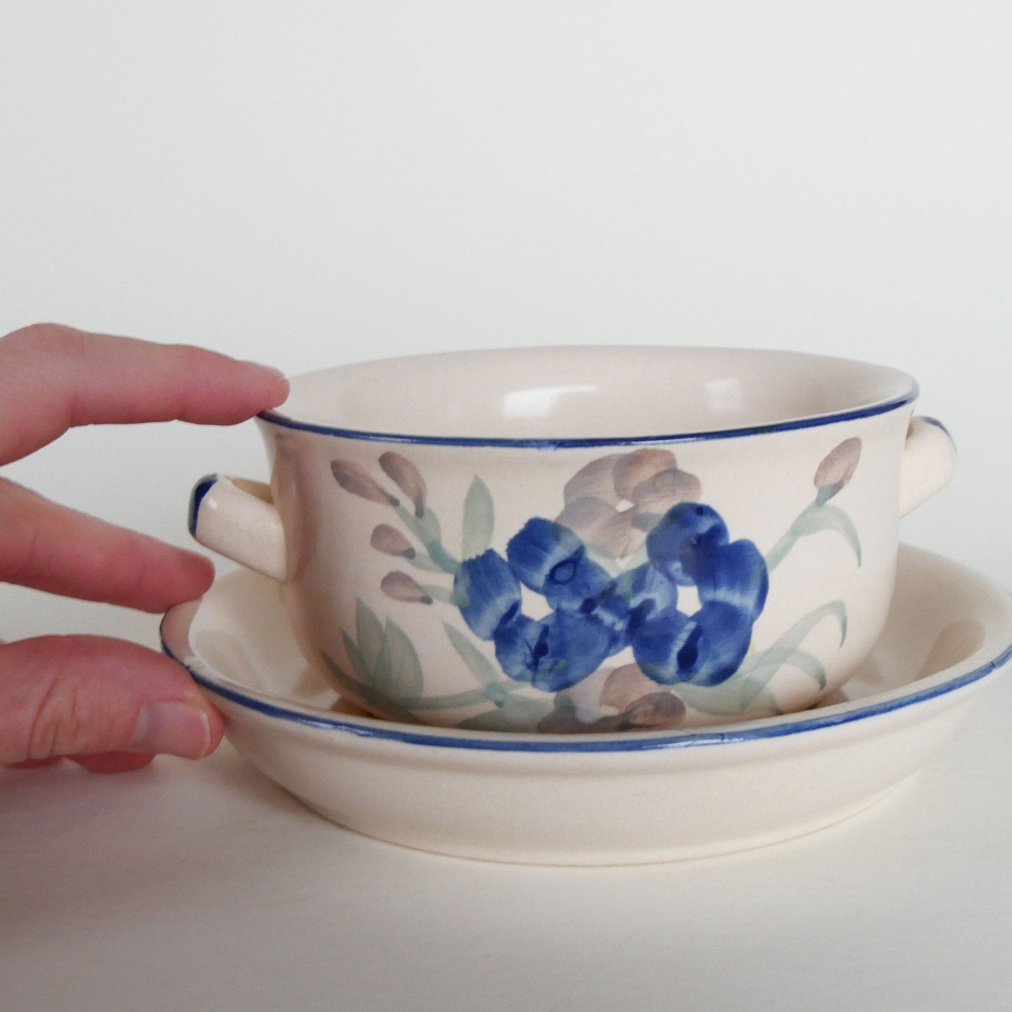Vintage Trade Masters Double Handle Pottery Soup Bowl with Saucer Set, Vintage Stoneware Soup Bowls and Saucers, Vintage Soup Bowls and Saucers, Vintage Stoneware Blue Floral Bowls, Vintage Stoneware, Vintage Kitchen Decor