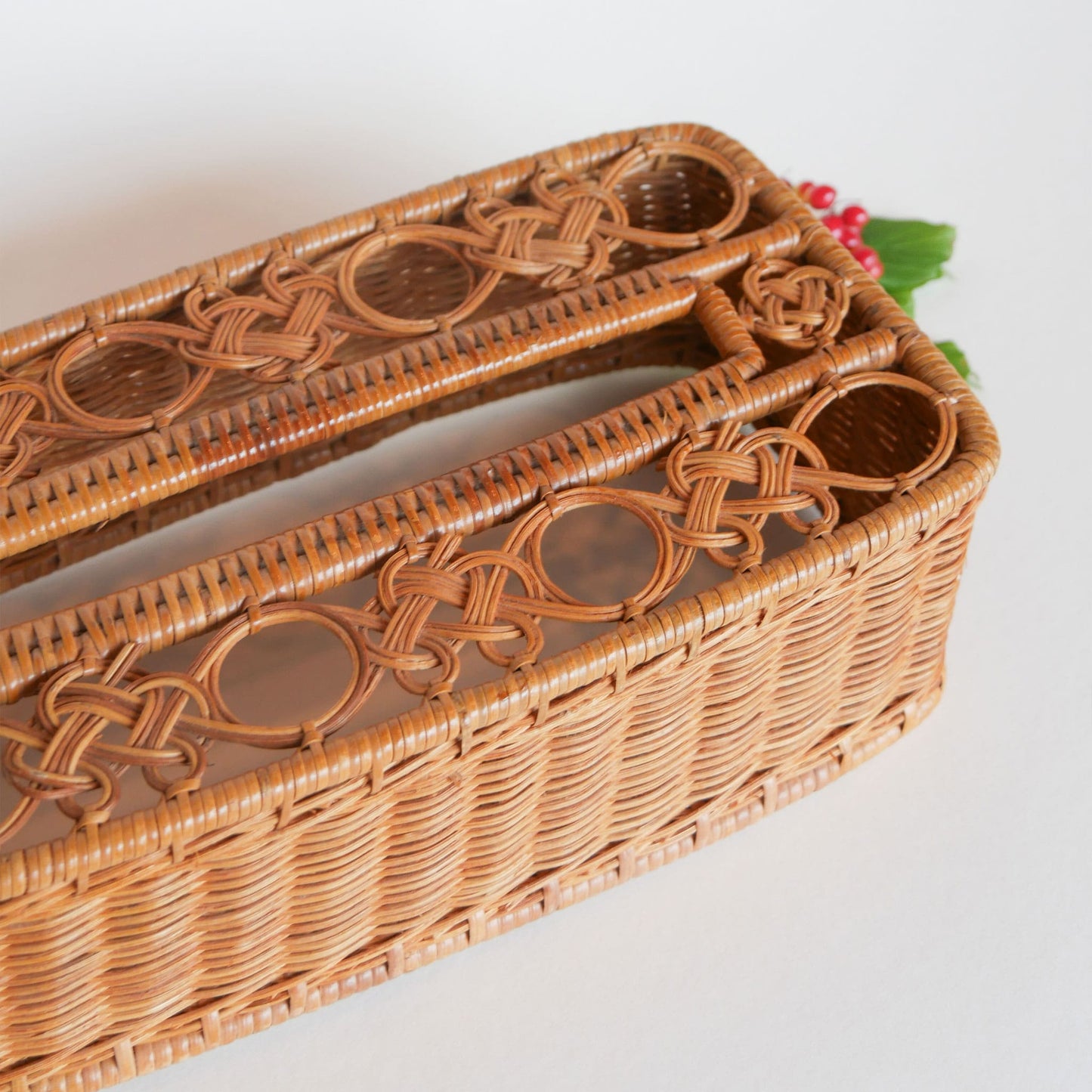 Vintage Rattan Wicker Tissue Box Cover Midcentury Decor MCM Wicker Decor Vintage Wicker Decor Wicker Tissue Box
