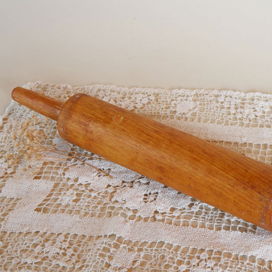 Vintage Rolling Pin, Vintage Wooden Rolling Pin, Primitive Rolling Pin, Vintage Farmhouse Kitchen Decor, Primitive Kitchen Decor