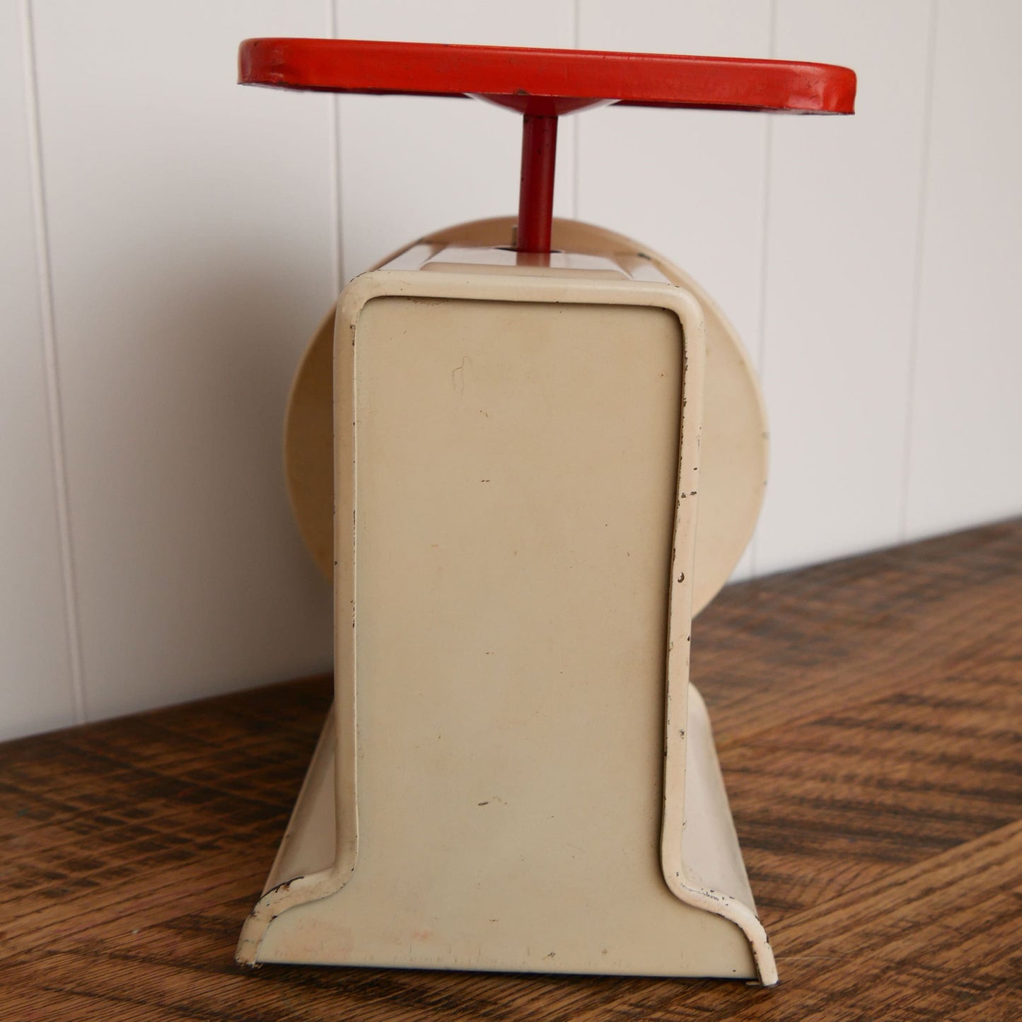 WayRite Vintage Kitchen Scale with Red Platform, Vintage Kitchen Decor 5