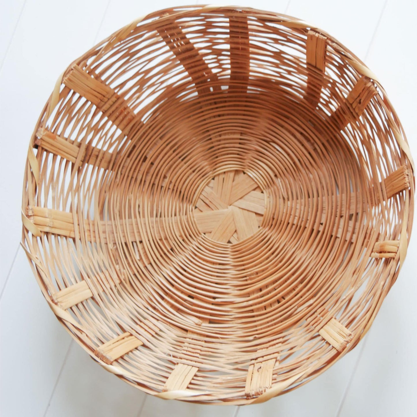 Large Vintage Wicker Basket Wall Decor Large Vitnage Basket Decoration Farmhouse Baskets