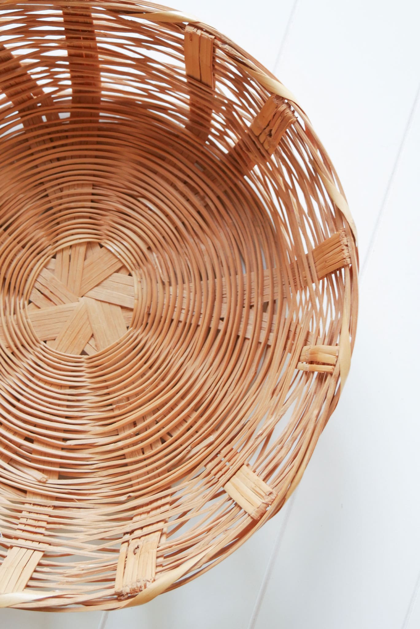Large Vintage Wicker Basket Wall Decor Large Vitnage Basket Decoration Farmhouse Baskets