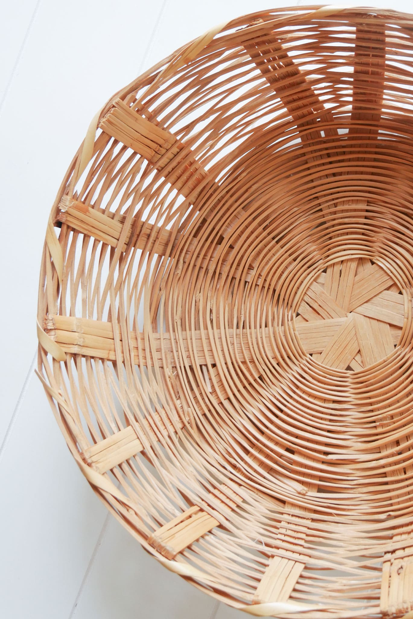 Large Vintage Wicker Basket Wall Decor Large Vitnage Basket Decoration Farmhouse Baskets