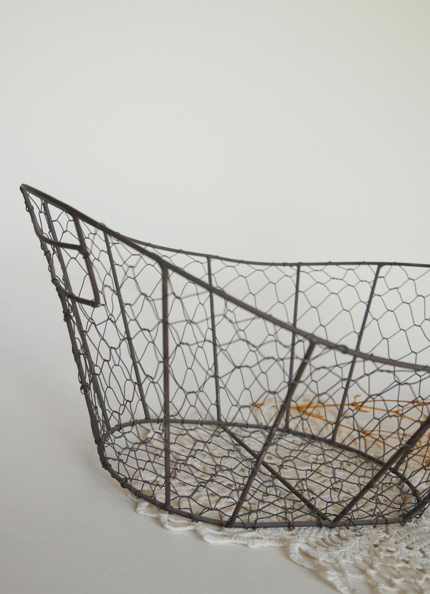 Vintage Farmhouse Wire Basket Vintage Wire Egg Basket Large Egg Basket Large Farmhouse Egg Basket Large Farmhouse Wire Basket