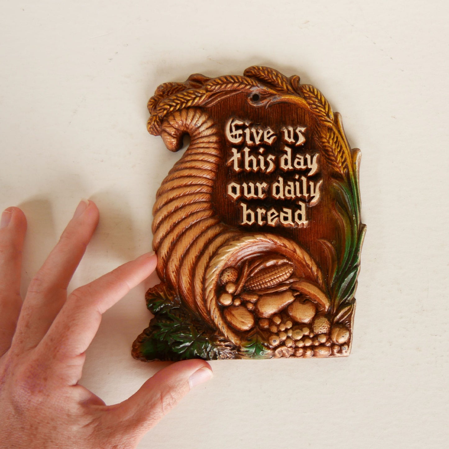 Vintage Resin Daily Bread Wall Plaque, Vintage Give us this Day Plaque, Vintage daily Bread Wall Plaque, Vintage Homco Daily Bread Plaque, Homco Wall Decor
