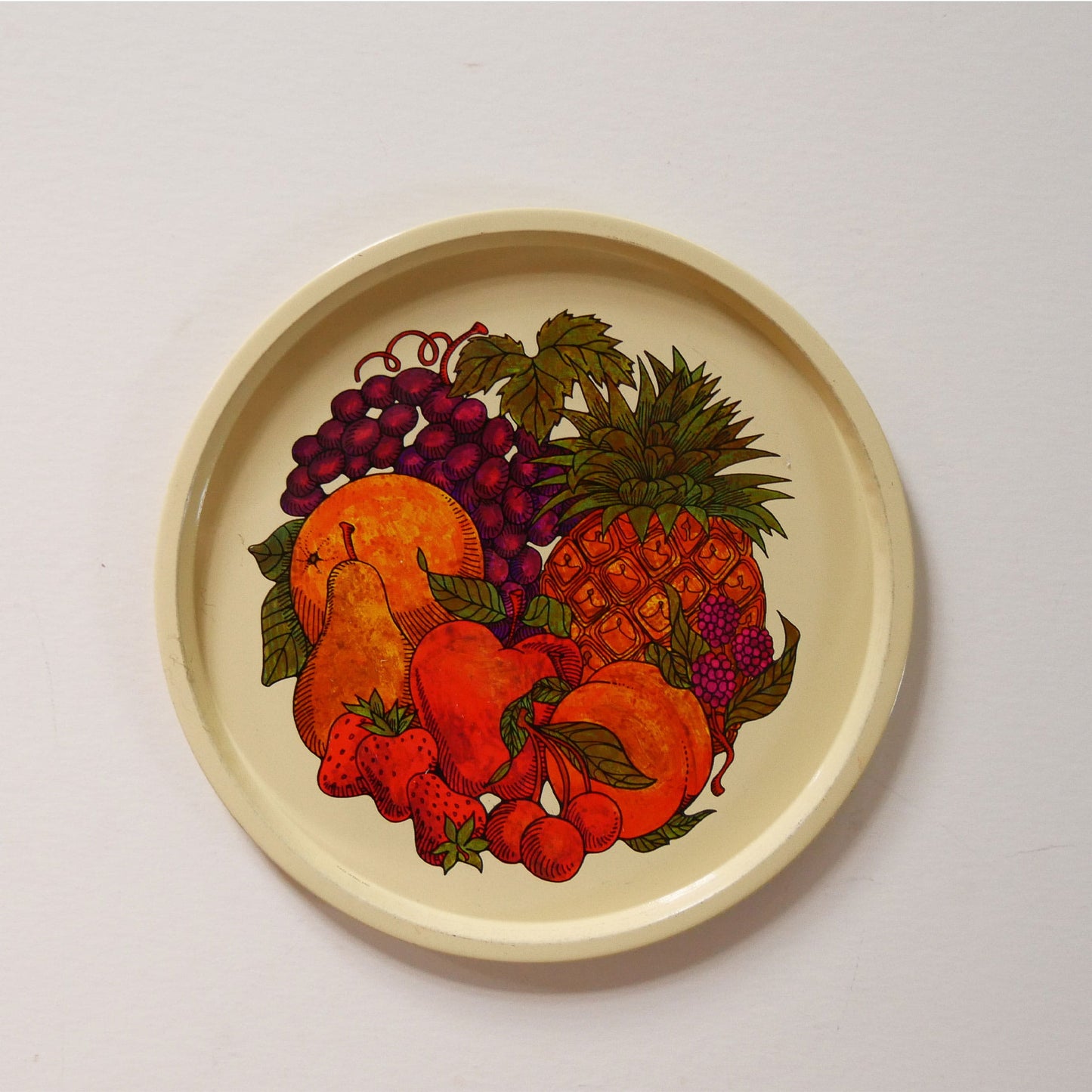 Vintage 1970s Fruit & Harvest Metal Tray, Retro Pineapple Tray, Round Retro Serving Tray, Vintage Metal pineapple tray, Retro Tropical Pineapple Plate