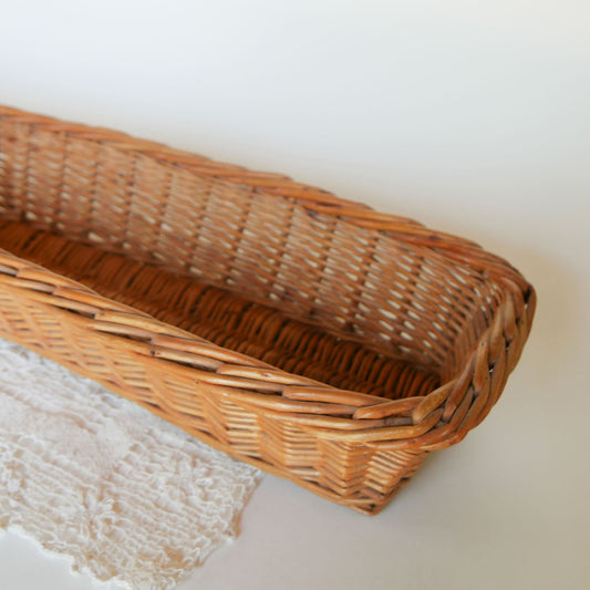 24in Wicker Basket Tray, Basket Table Runner Vitnage Farmhouse Baskets Farmhouse Basket Decor Farmhouse Dining Decor Vintage Basket Decor