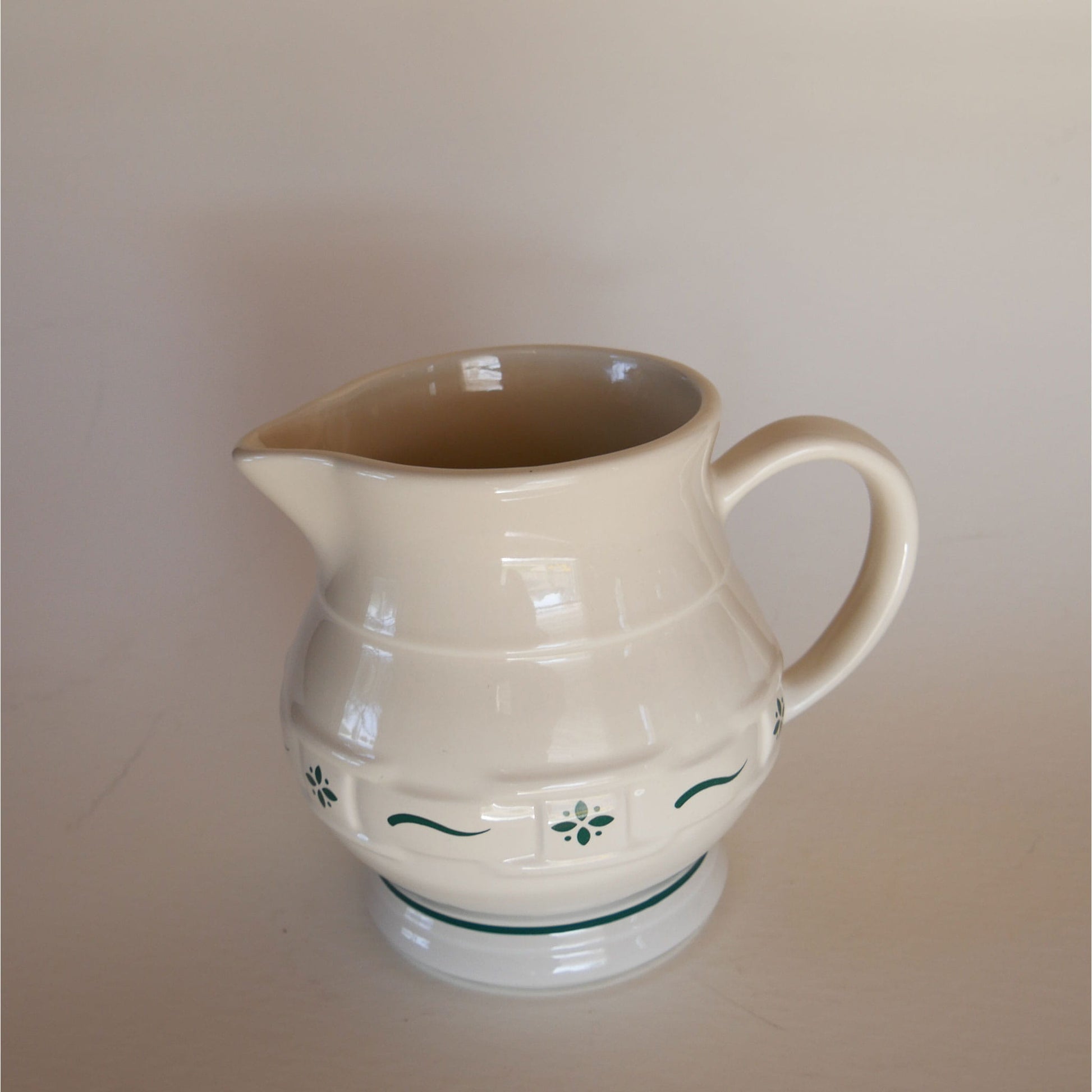 32oz Longaberger Pottery Pitcher, Woven Traditions Heritage Green Pattern, Vintage Longaberger Pottery Pitcher, Vintage Pottery Pitcher, Vintage Farmhouse Pitcher, Vintage Cottagecore Pitcher, Vintage Cottage Pitcher, Cottagecore Kitchen Decor