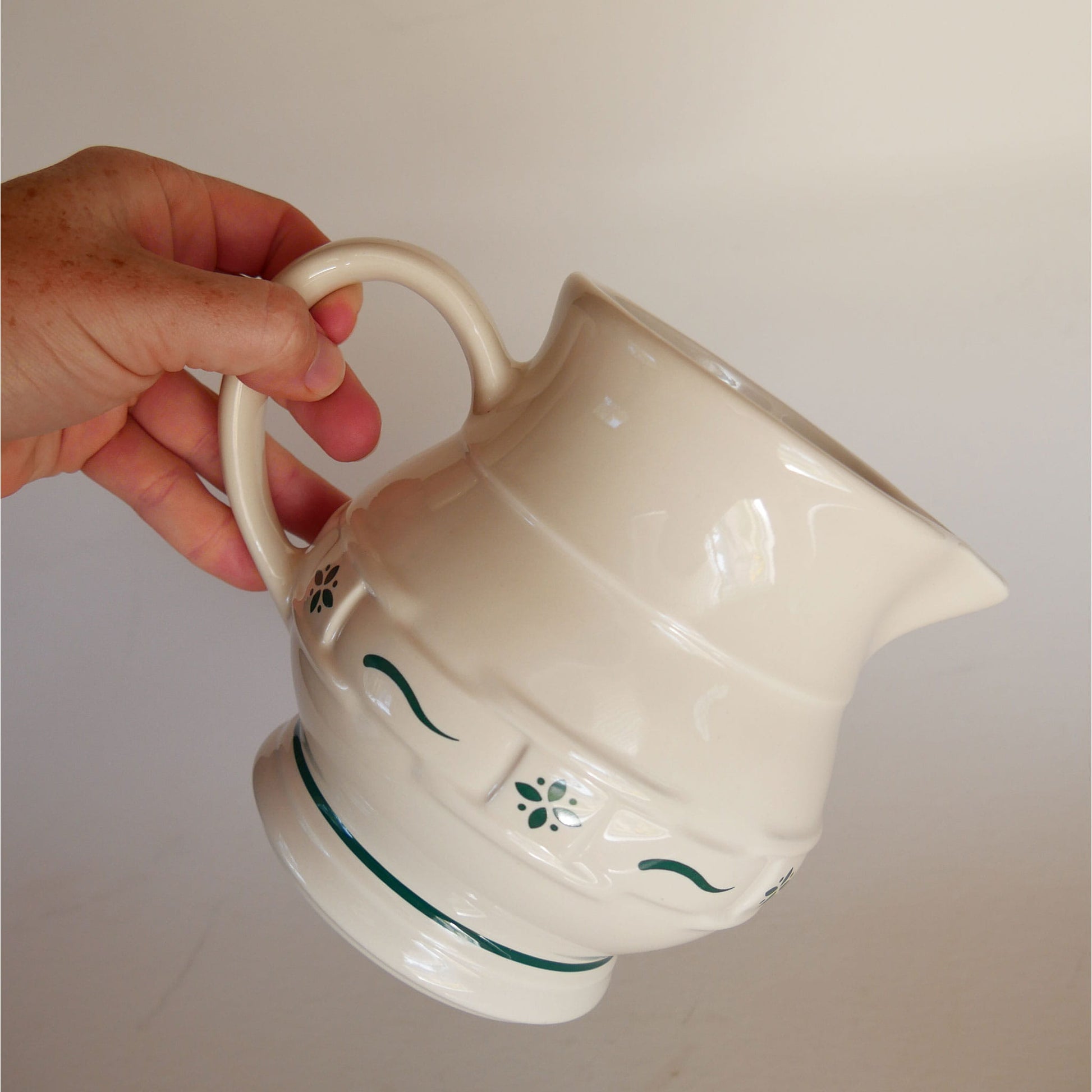 32oz Longaberger Pottery Pitcher, Woven Traditions Heritage Green Pattern, Vintage Longaberger Pottery Pitcher, Vintage Pottery Pitcher, Vintage Farmhouse Pitcher, Vintage Cottagecore Pitcher, Vintage Cottage Pitcher, Cottagecore Kitchen Decor