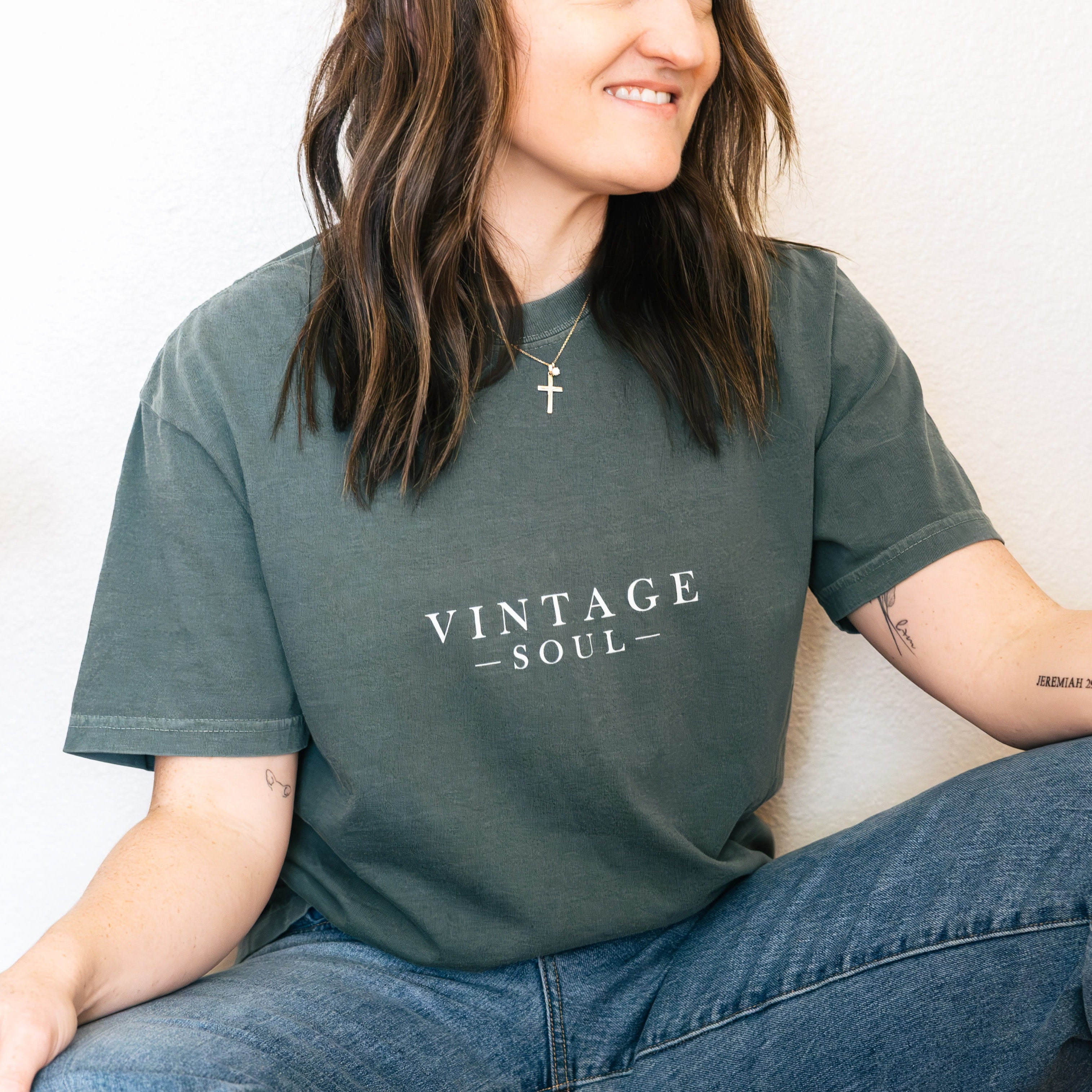 Vintage Soul Sweatshirt, Vintage Soul Ivory Tee, Vintage Soul Saying Shirt, Vintage Saying shirt, Vintage Soul Green Tee, Vintage Soul Green Sweatshirt, Vintage Saying Relaxed Fit Tee, Vintage Saying Relxed Fit Shirt, Vintage Saying Relxed Fit Tshirt, Comfort Colors Vintage Tee