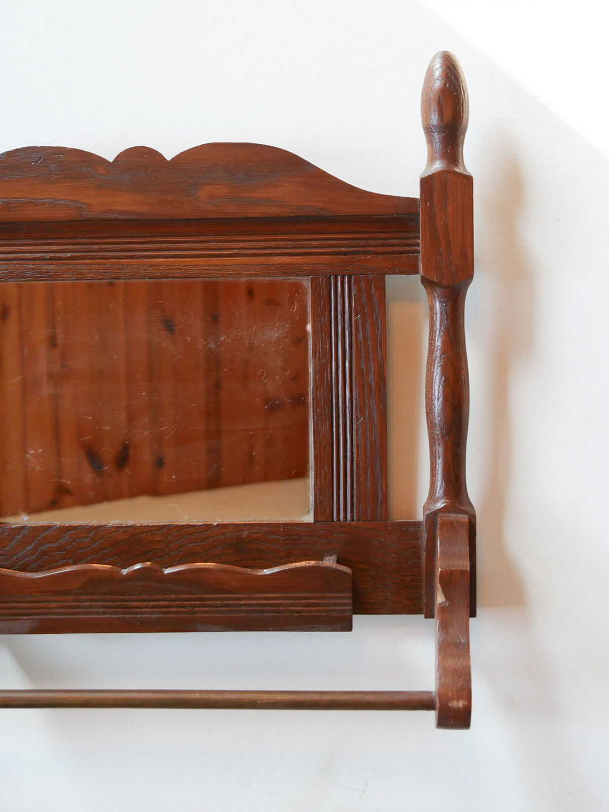 Antique Walnut Wood Shaving Mirror Wall Shelf Towel Bar, Primitive Wall DEcor, Vintage Wall Mirror, Primitive Wall Mirror, Antique Wall Mirror, Antique Colonial Decor