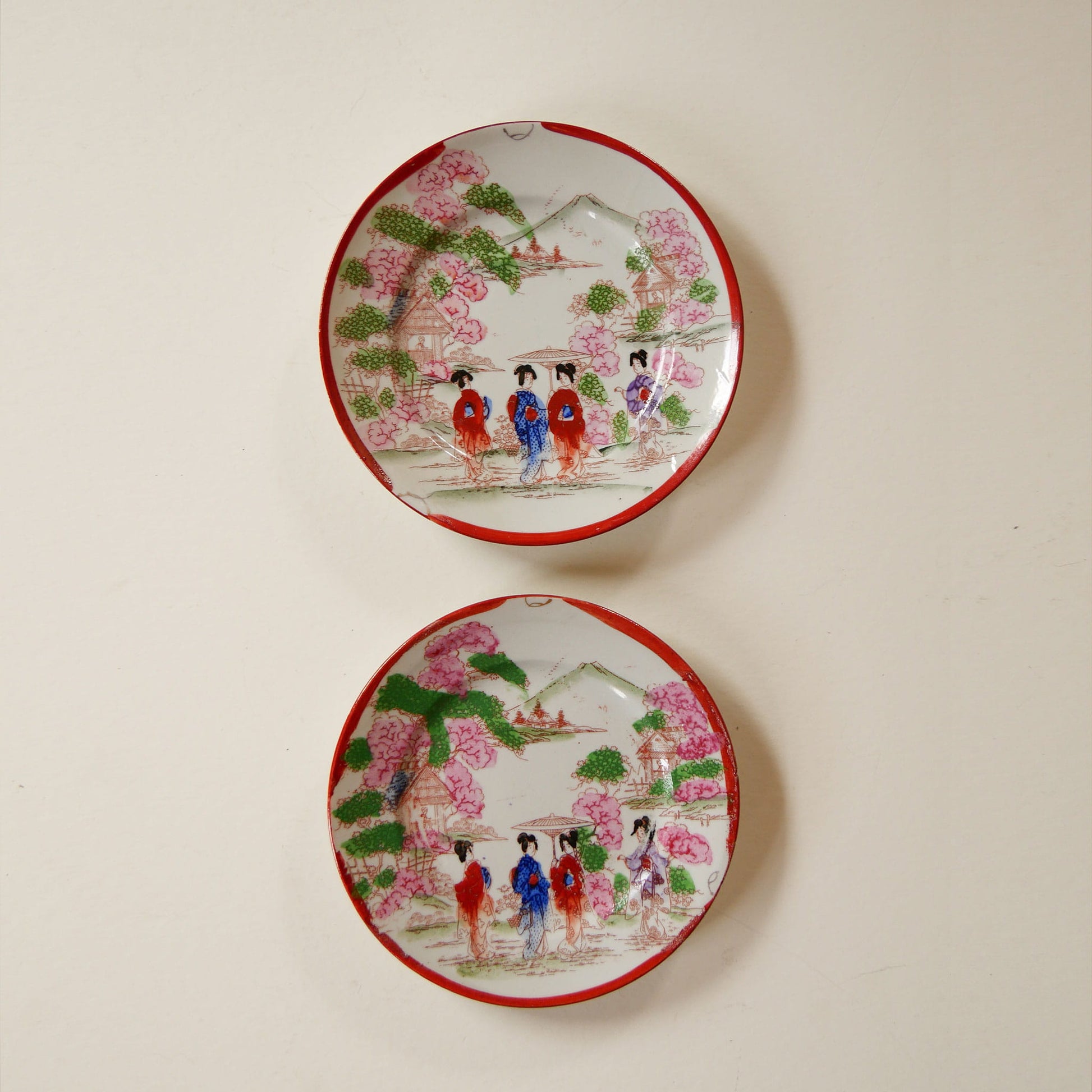 Antique Japanese Chinoiserie Hand Painted Traditional Geisha Girl Small Plates, Antique Japanese Plates, Vintage Hand Painted Japanese Plates, Vintage Decorative Plates