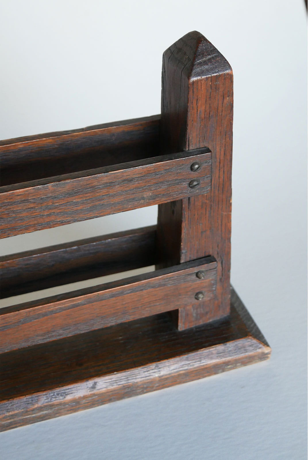 Antique Mission Style Walnut Book Stand, Antique Book Stand, Vintage Book Stand, Vintage Walnut Wood Stand, Vintage Primitive Decor, Primitive Book Decor