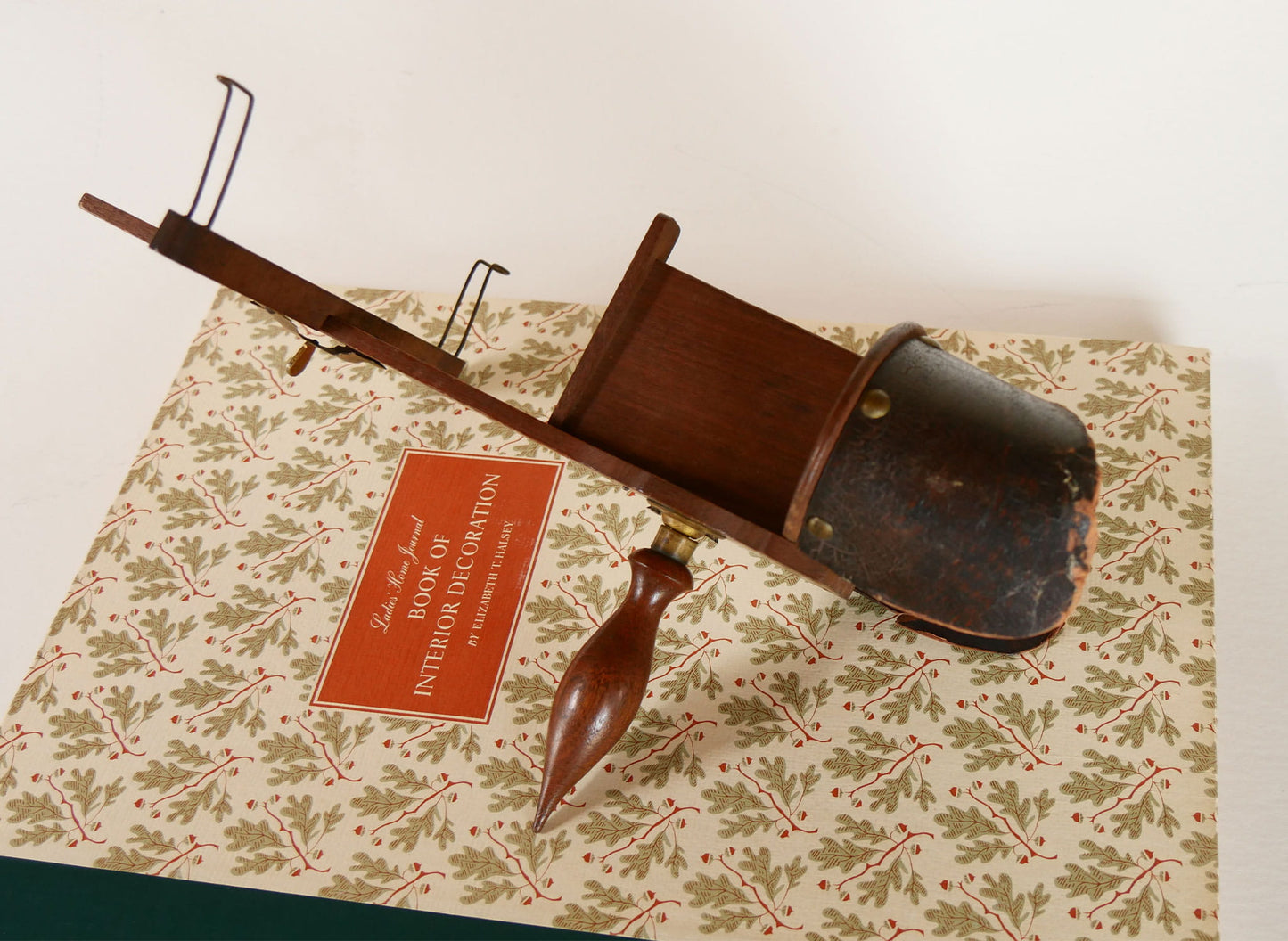 Antique Wood Stereoscope Viewer, Apothecary Decor, Vintage Stereoscope Viewer, Vintage Apothecary Decor, Antique Apothecary Decor, Apothecary Shelf Decor, Primitive Shelf Decor