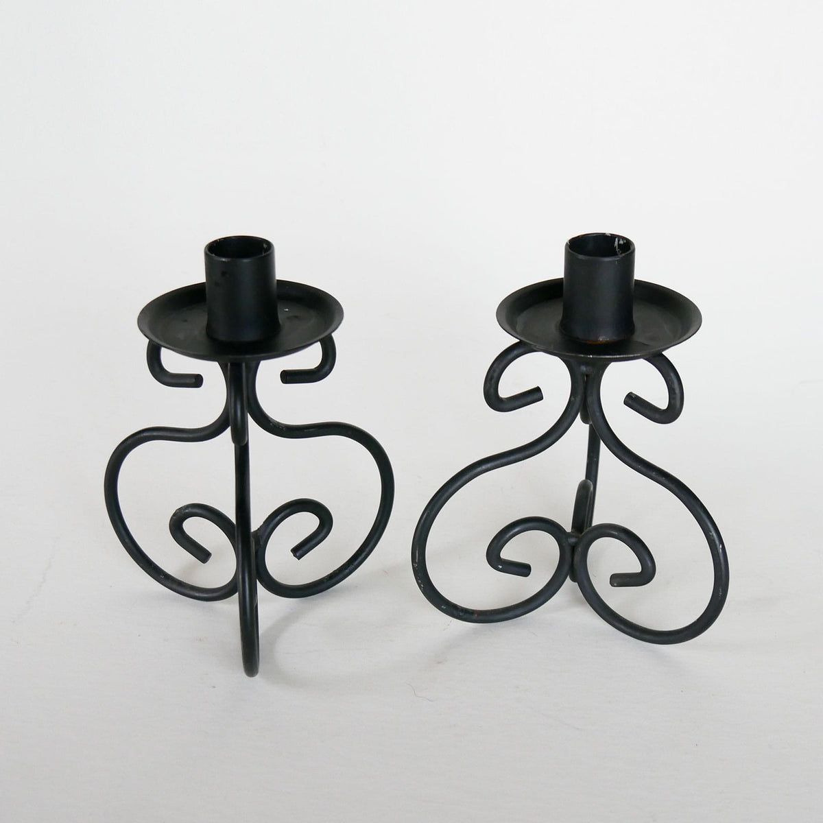Black Metal Candlestick Holders, Vintage Metal Candle Holder, VIntage Metal Candlestick Decor, Vintage Ornate metal Candleholders
